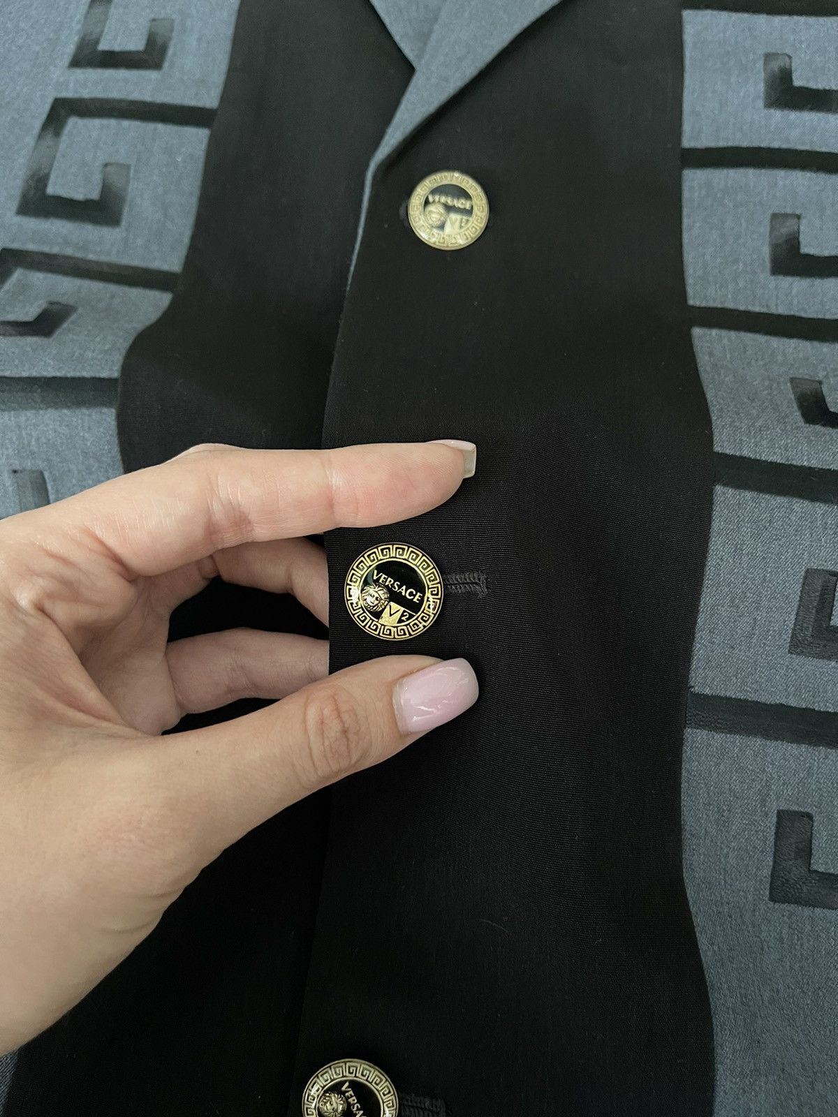 Versace Versace V2 by Gianni Versace 90s archive iconic blazer Size 46L - 6 Thumbnail