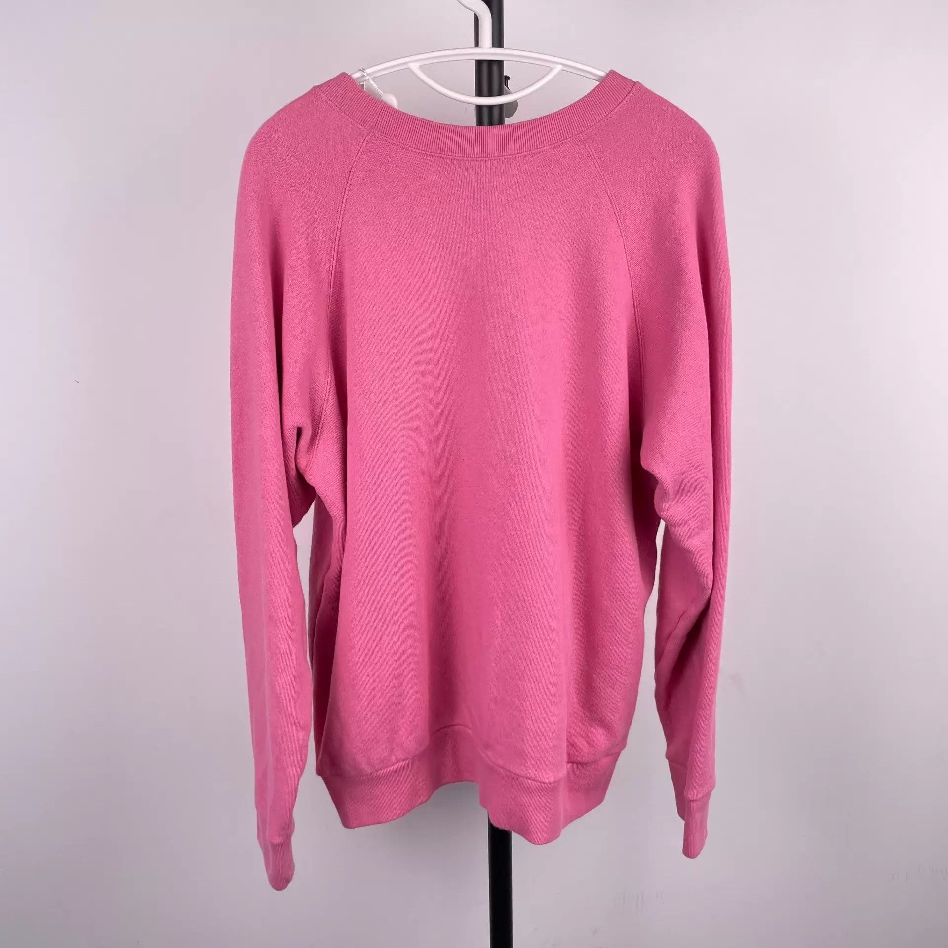 Gucci Gucci pink belted sweatshirt big face cat sequin S Size S / US 4 / IT 40 - 2 Thumbnail