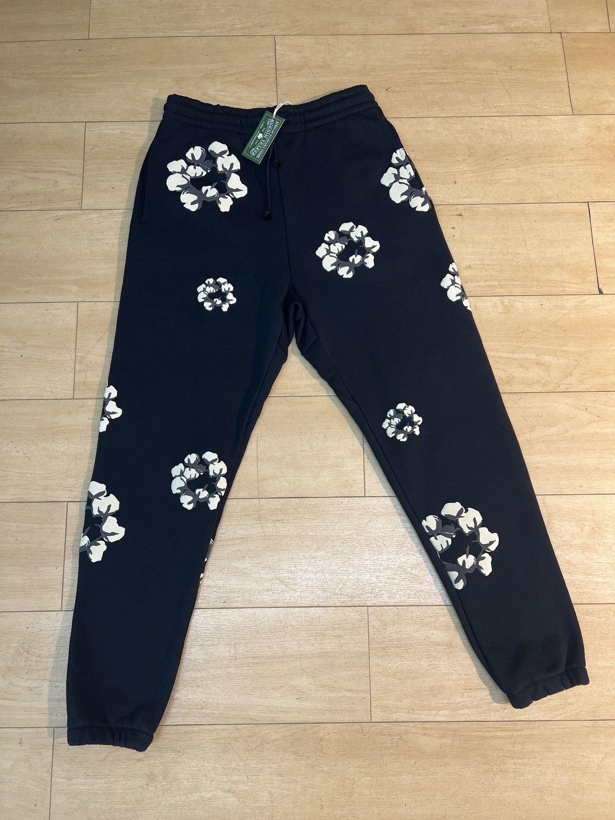 DENIM TEARS Denim Tears x CPFM Cactus Tears Wreath Sweatpant Size US 32 / EU 48 - 5 Thumbnail