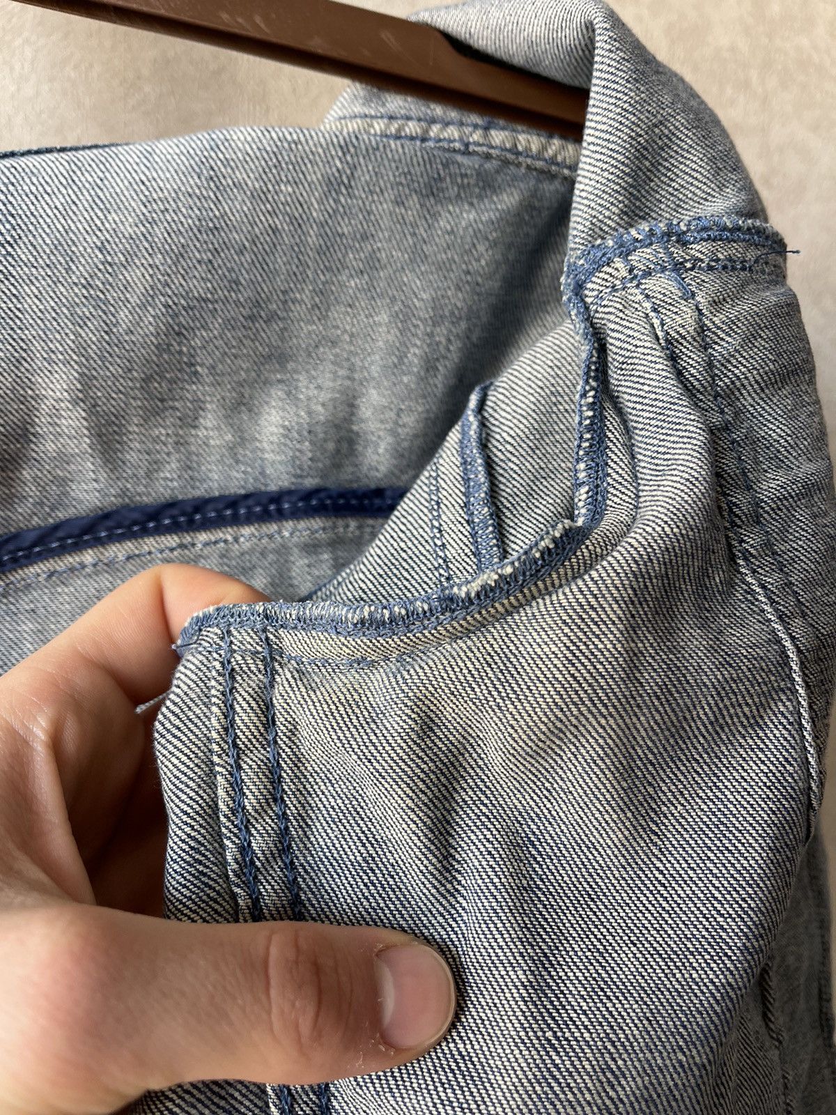 Armani Vintage Armani Jeans Pocket Distressed Denim Jacket y2k Size M / US 6-8 / IT 42-44 - 8 Thumbnail