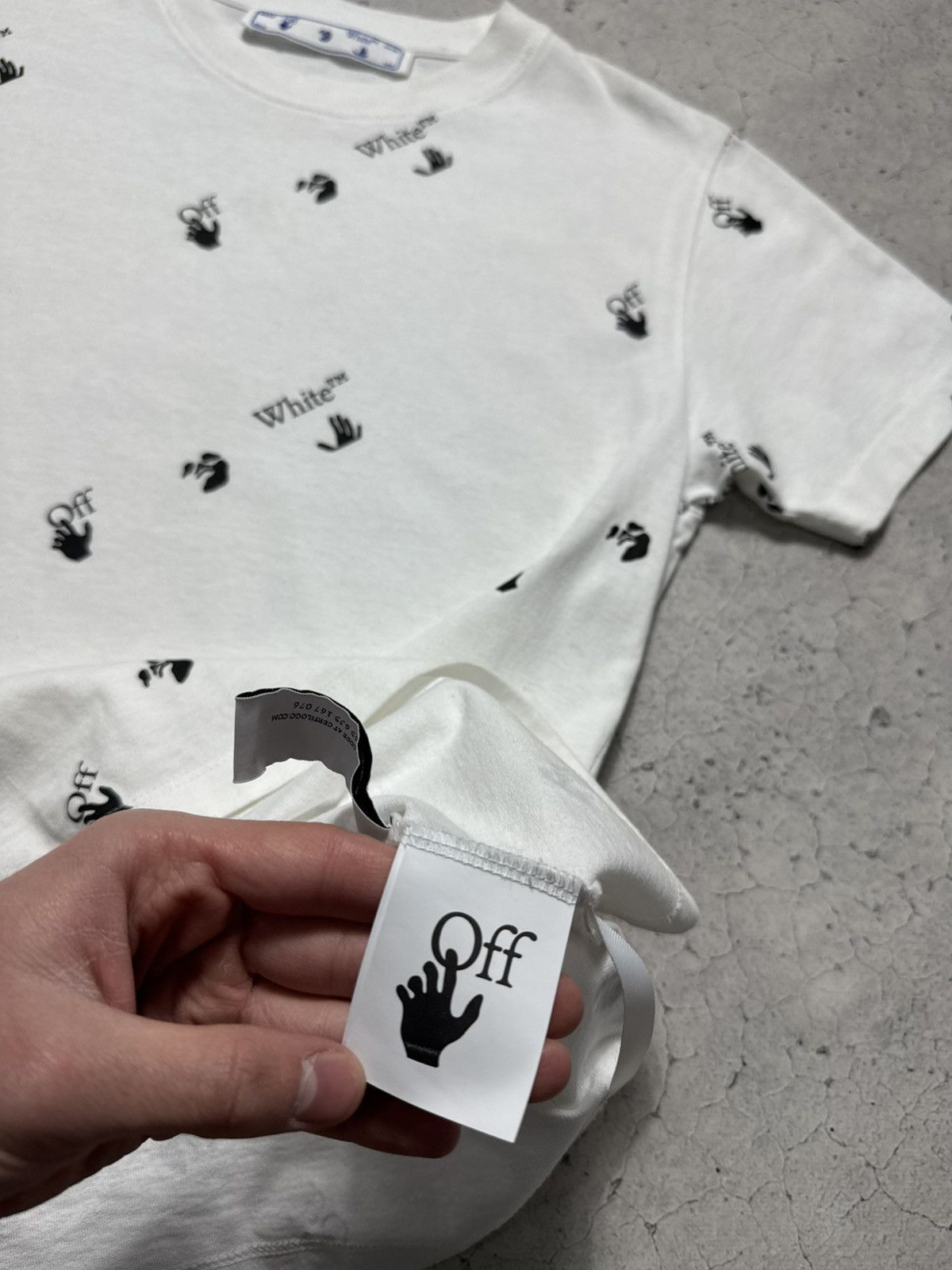 Off-White Off-White Monogram Luxury T-Shirt White Size S Size US S / EU 44-46 / 1 - 13 Thumbnail