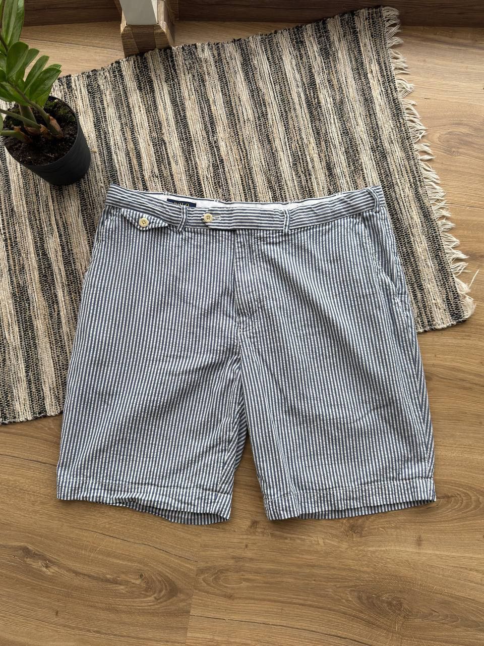 Polo Ralph Lauren POLO RALPH LAUREN NAVY BLUE STRIPED SHORTS OLD MONEY SUMMER Size US 36 / EU 52 - 1 Thumbnail