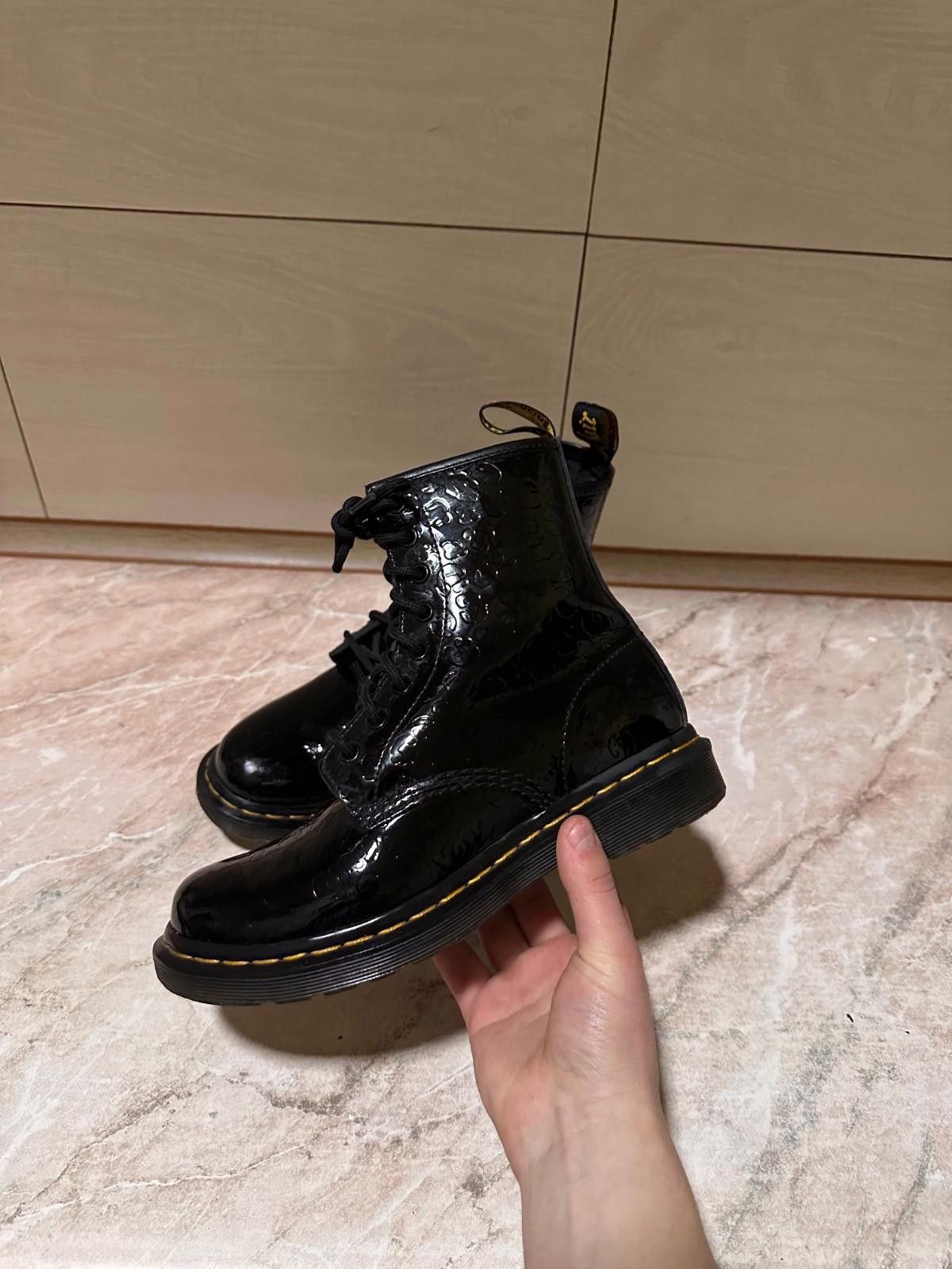 Dr. Martens Dr Martens 1460 Leopard Embossed Black Leather Boots Uk 5 Size US 7 / IT 37 - 2 Thumbnail