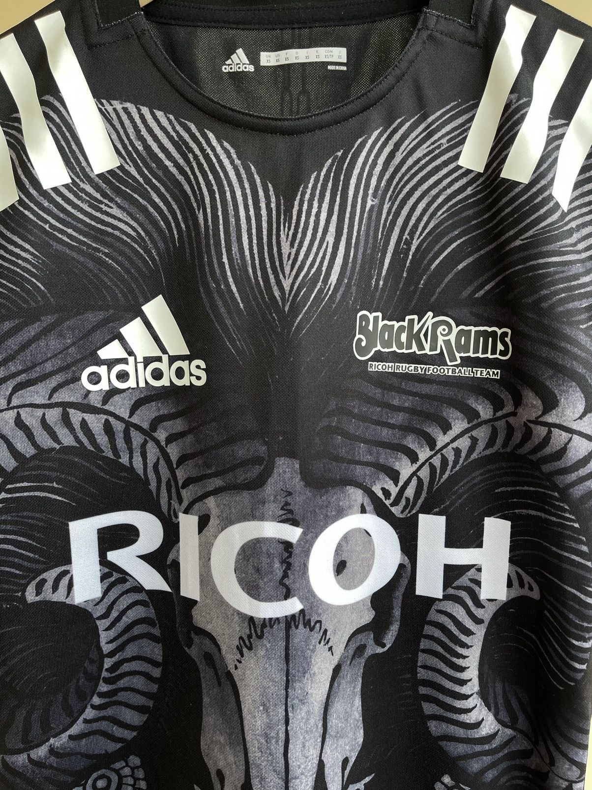Adidas RICOH Black Rams Tokyo Football Rugby Jersey Adidas 2020 Size US XS / EU 42 / 0 - 5 Thumbnail