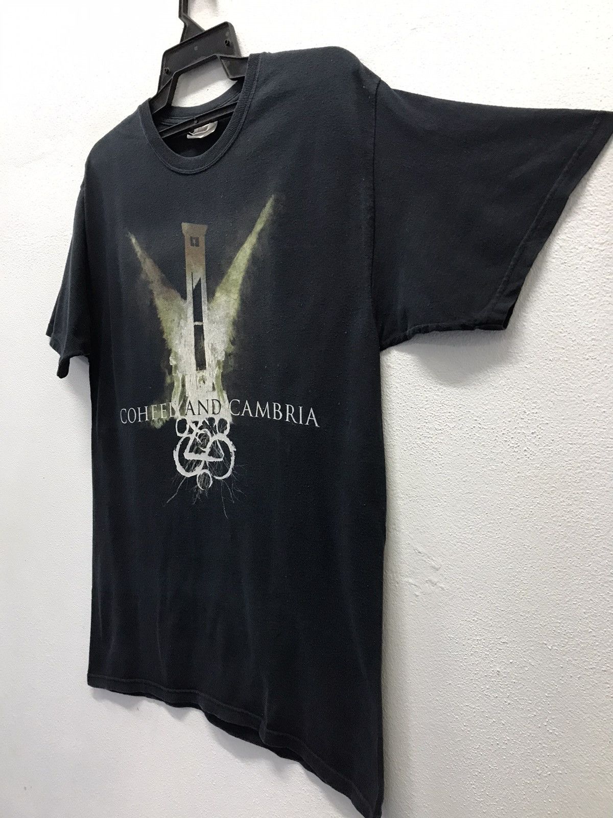 Band Tees × Hanes × Vintage Vintage Hanes Rock Band Coheed And Cambria Shirt Size US M / EU 48-50 / 2 - 4 Thumbnail