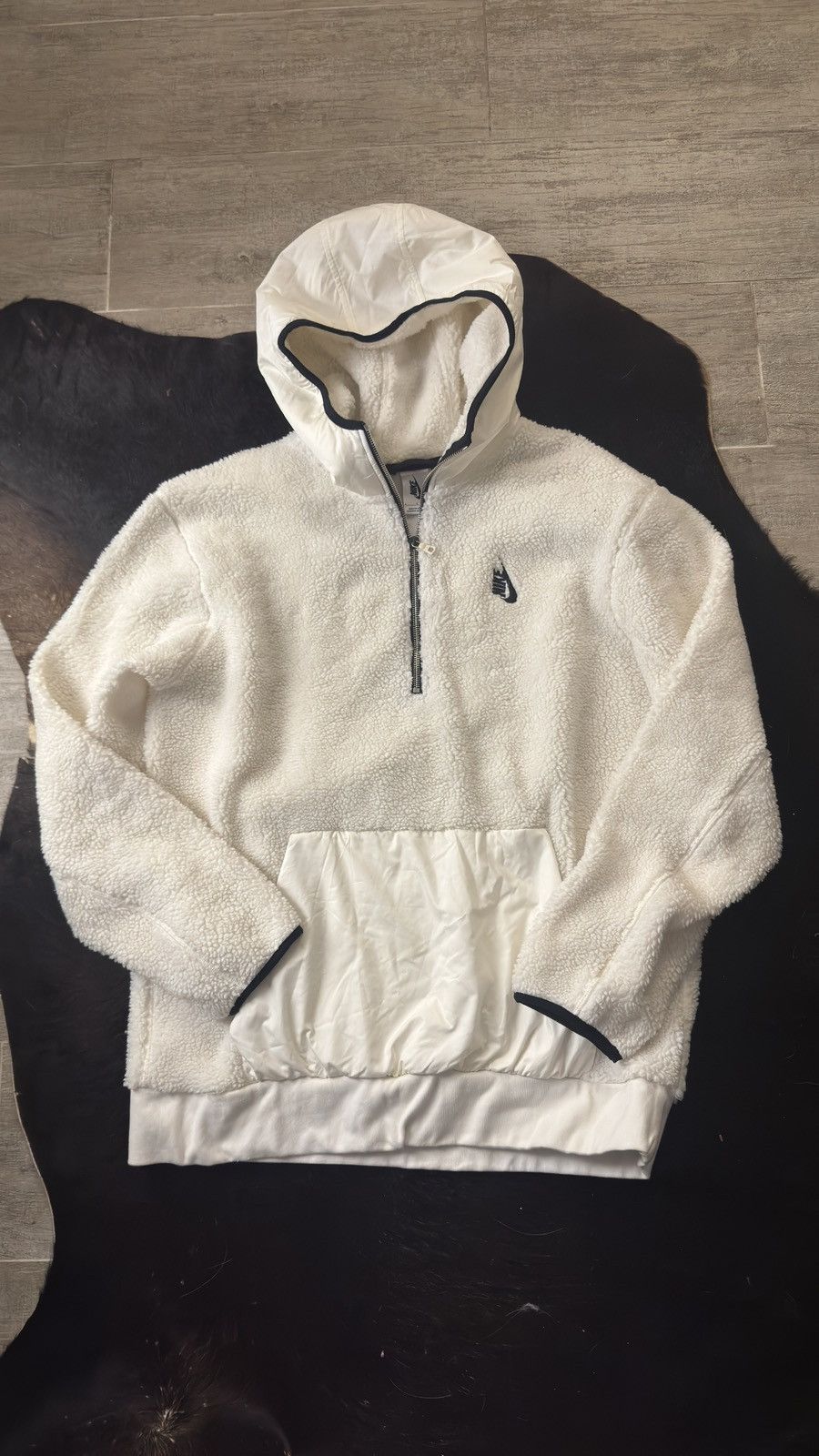 Nike Nike NikeLab Essentials Sherpa Hoodie in a Sail/Black Size US L / EU 52-54 / 3 - 1 Thumbnail
