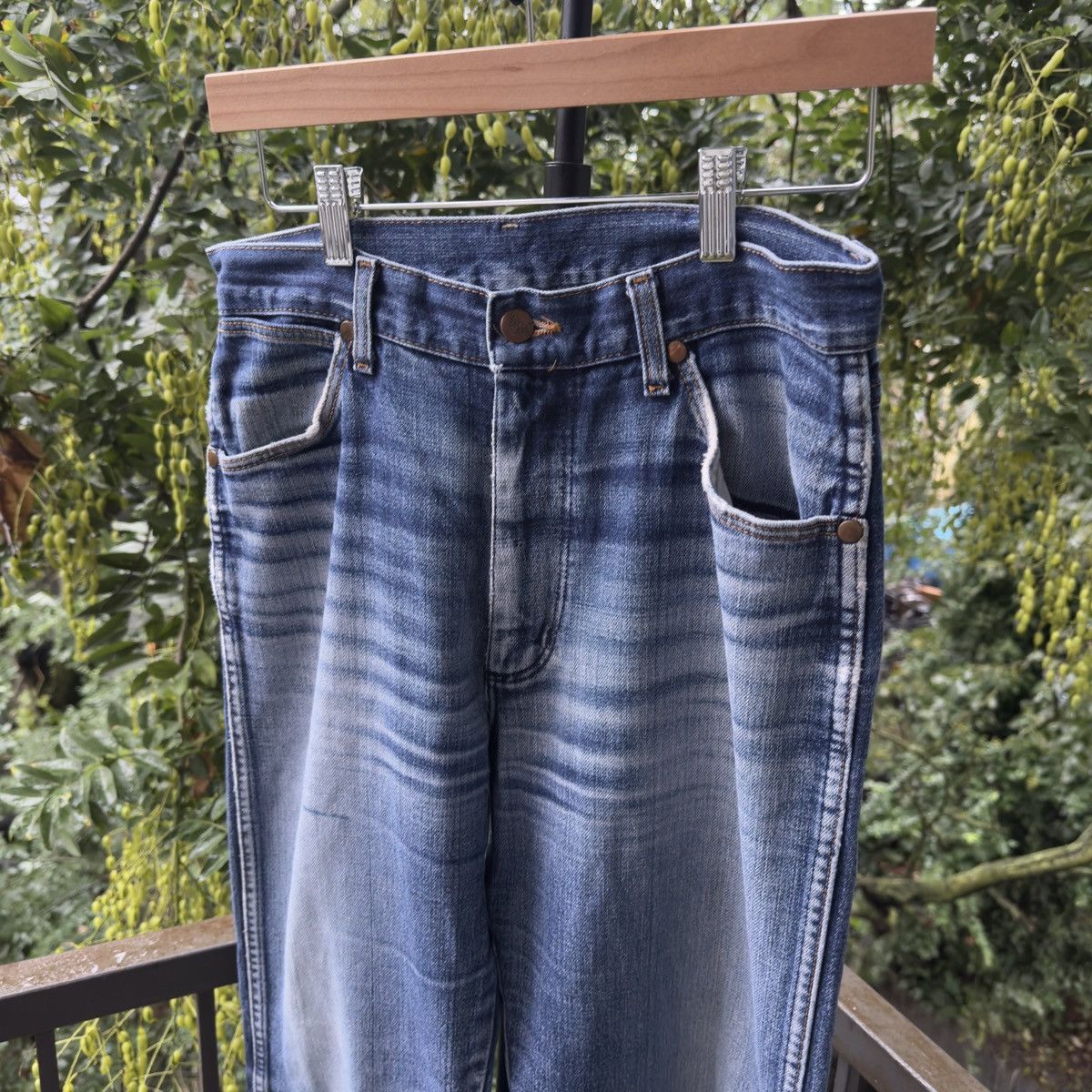 Vintage Thrashed Faded Distressed Wrangler Work Jeans ERD Grunge Size US 30 / EU 46 - 6 Thumbnail