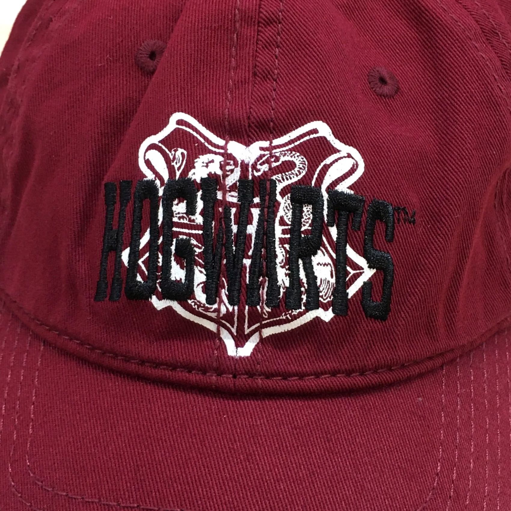 Vintage Hogwarts Harry Potter Baseball Hat Mens Red OS Curved Brim Embroidered Logo Size ONE SIZE - 3 Thumbnail