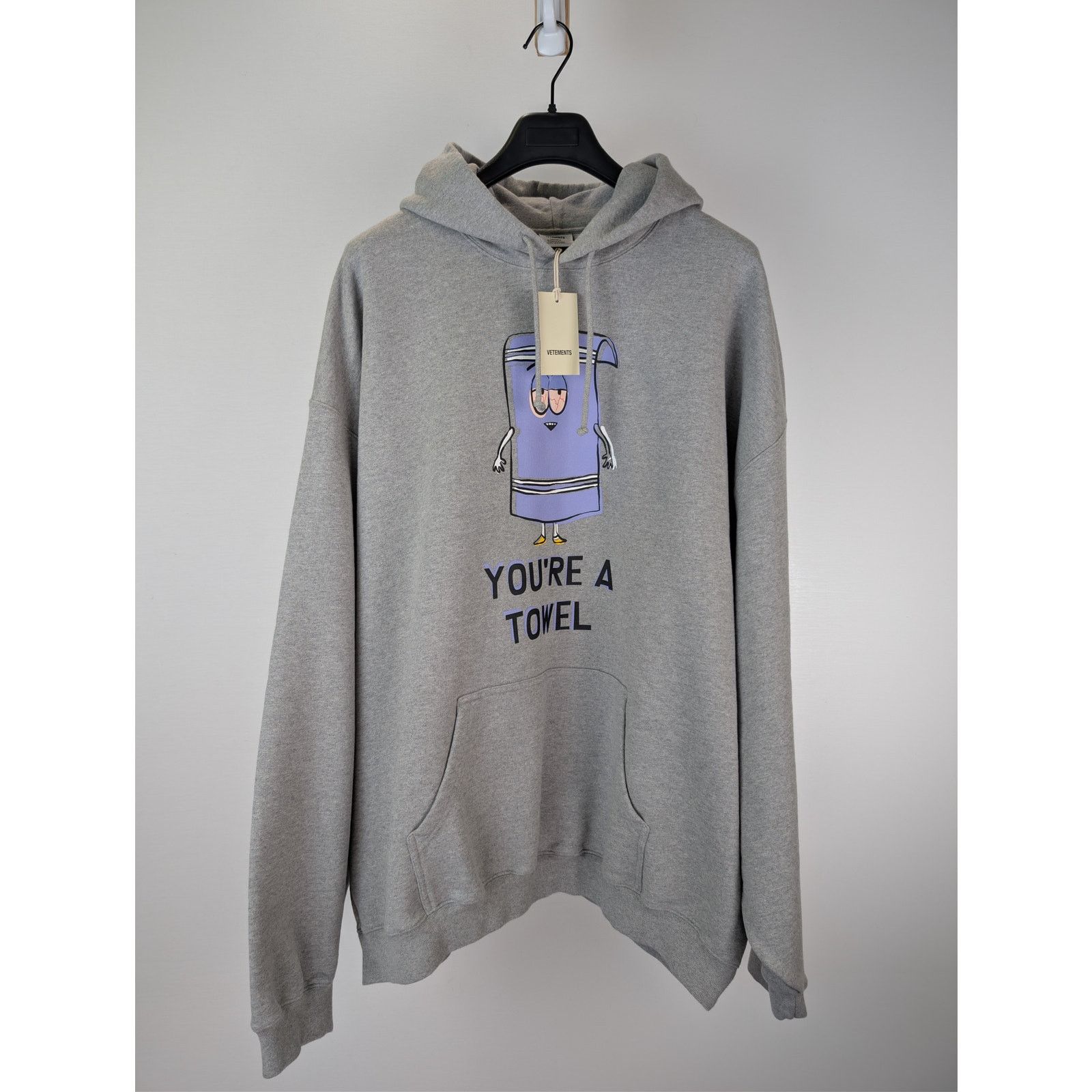 Vetements o1rshd1 Oversized Graphic-Print Hoodie in Grey Size US XL / EU 56 / 4 - 1 Thumbnail