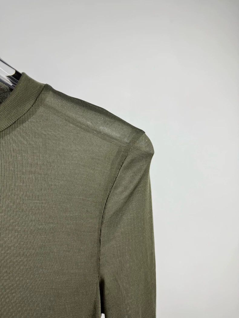 Prada Prada Round-neck sunscreen shirt Size S / US 4 / IT 40 - 4 Thumbnail