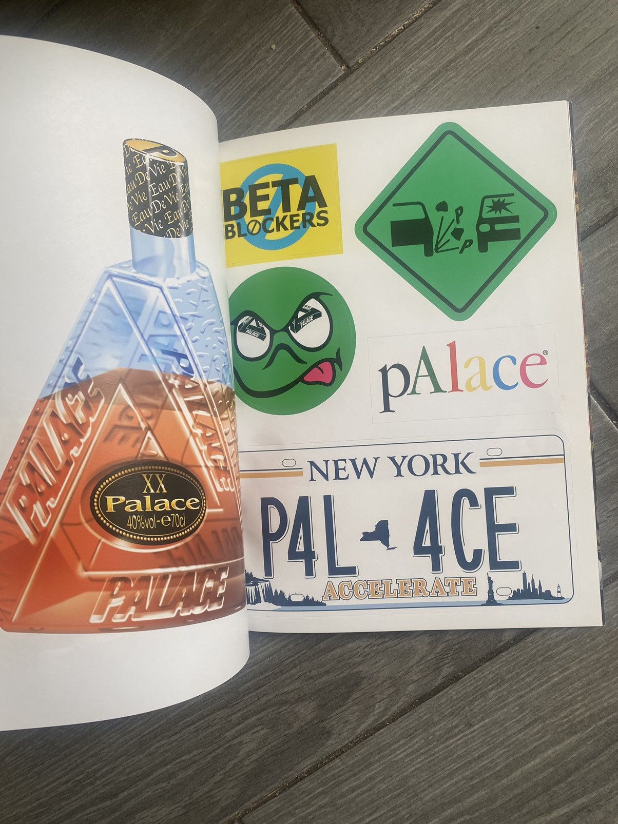 Palace Palace Magazine Size ONE SIZE - 5 Thumbnail