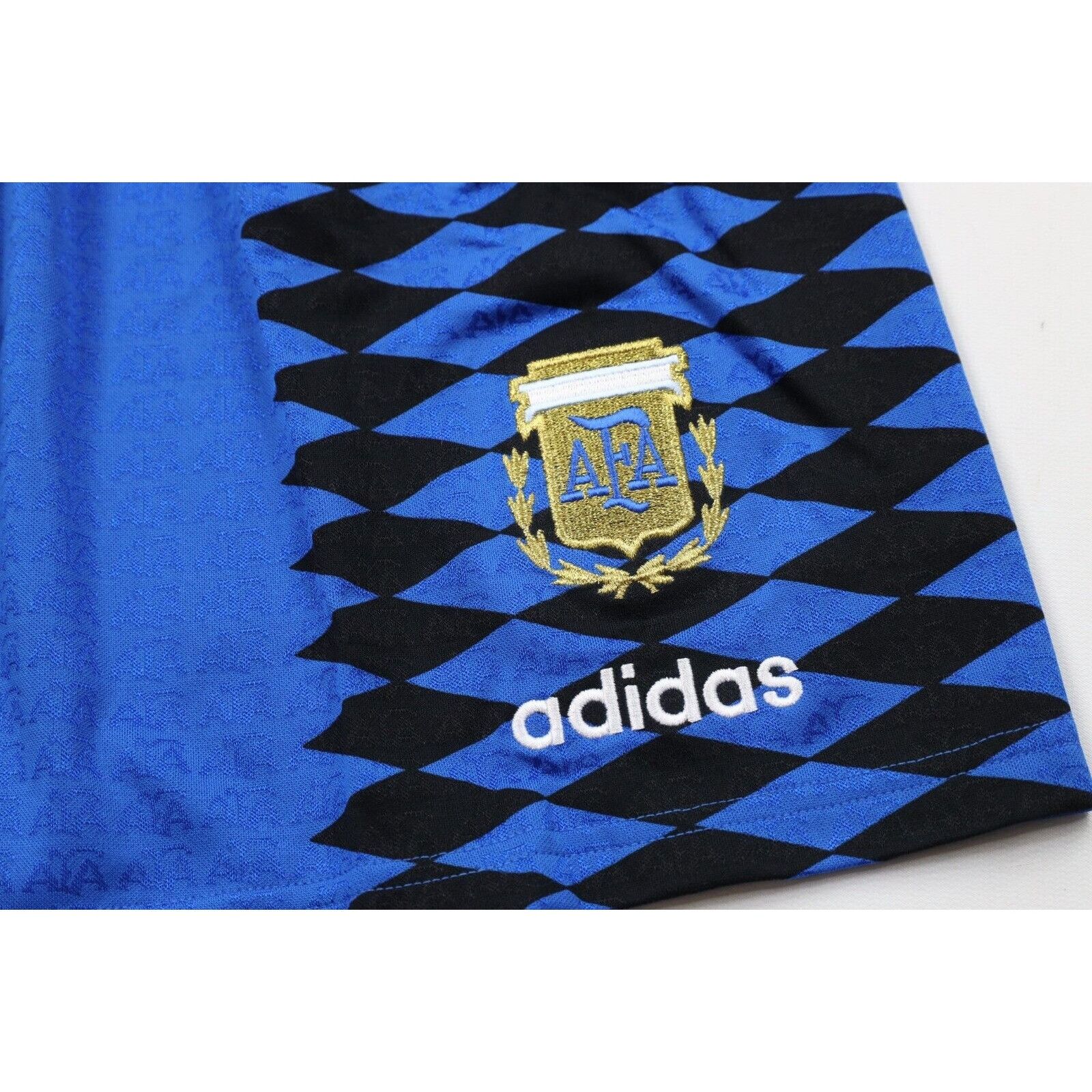 Adidas New Adidas Retro 1994 All Over Print Argentina Soccer Shorts Size US 32 / EU 48 - 6 Thumbnail