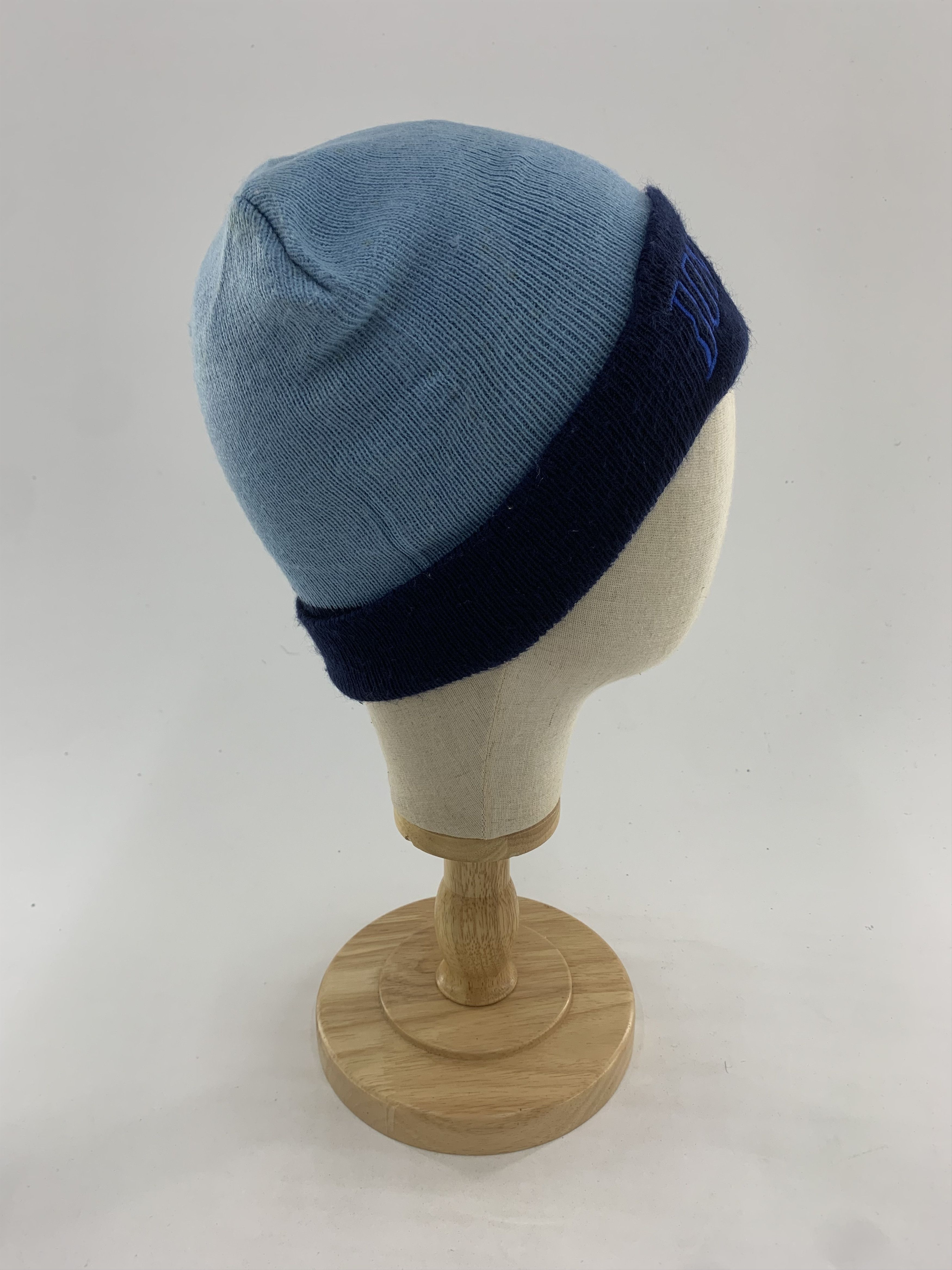 Disney × Vintage Donald Duck Beanie Hat Snowcap Size ONE SIZE - 4 Thumbnail