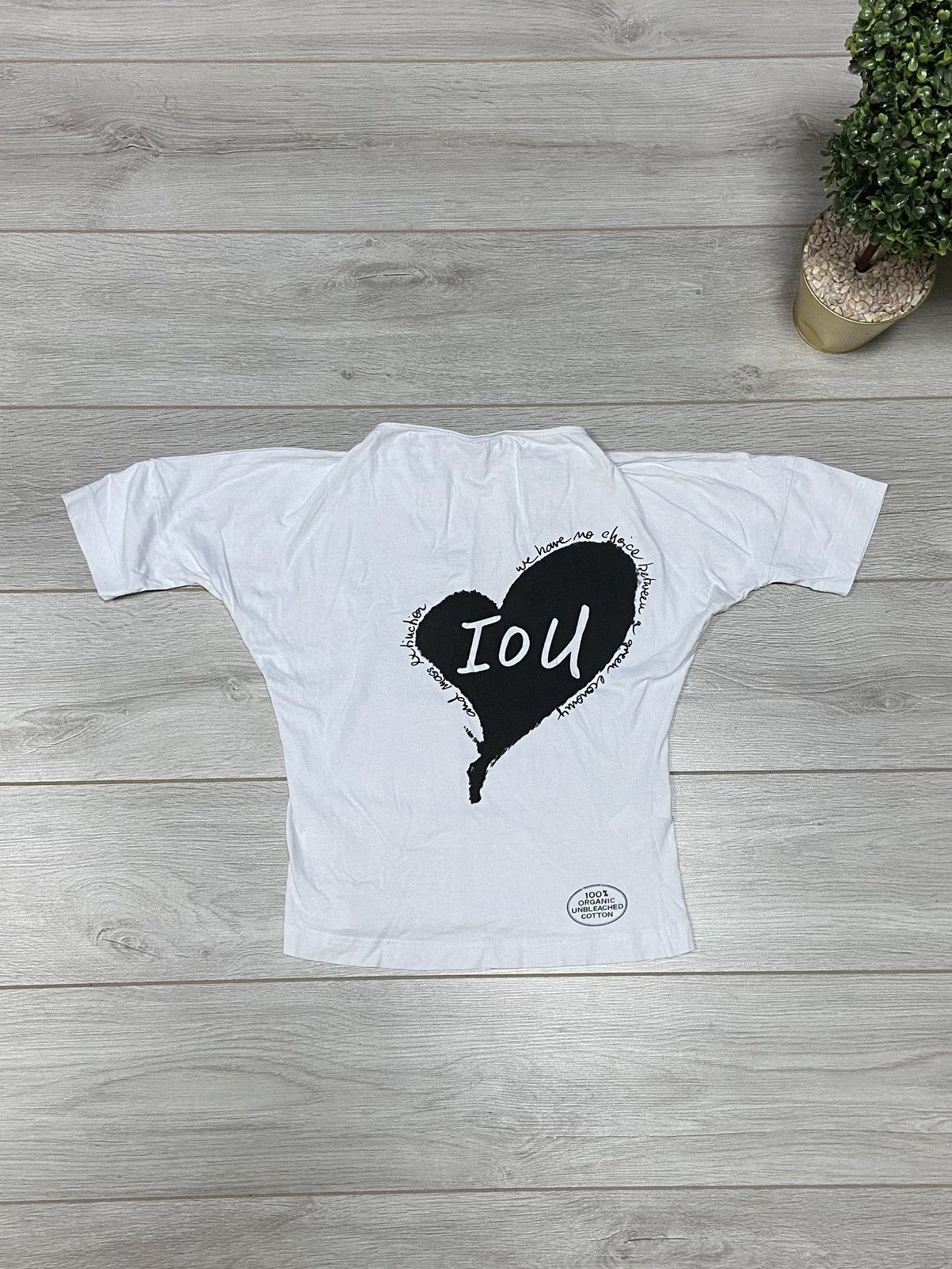 Vivienne Westwood Vivienne Westwood RARE big heart IOU designer t-shirt Size S / US 4 / IT 40 - 2 Thumbnail