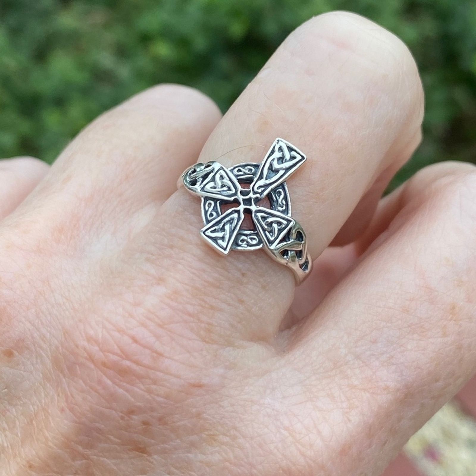 The Unbranded Brand Sterling Silver Celtic Cross Ring Size 9 Size ONE SIZE - 1 Thumbnail