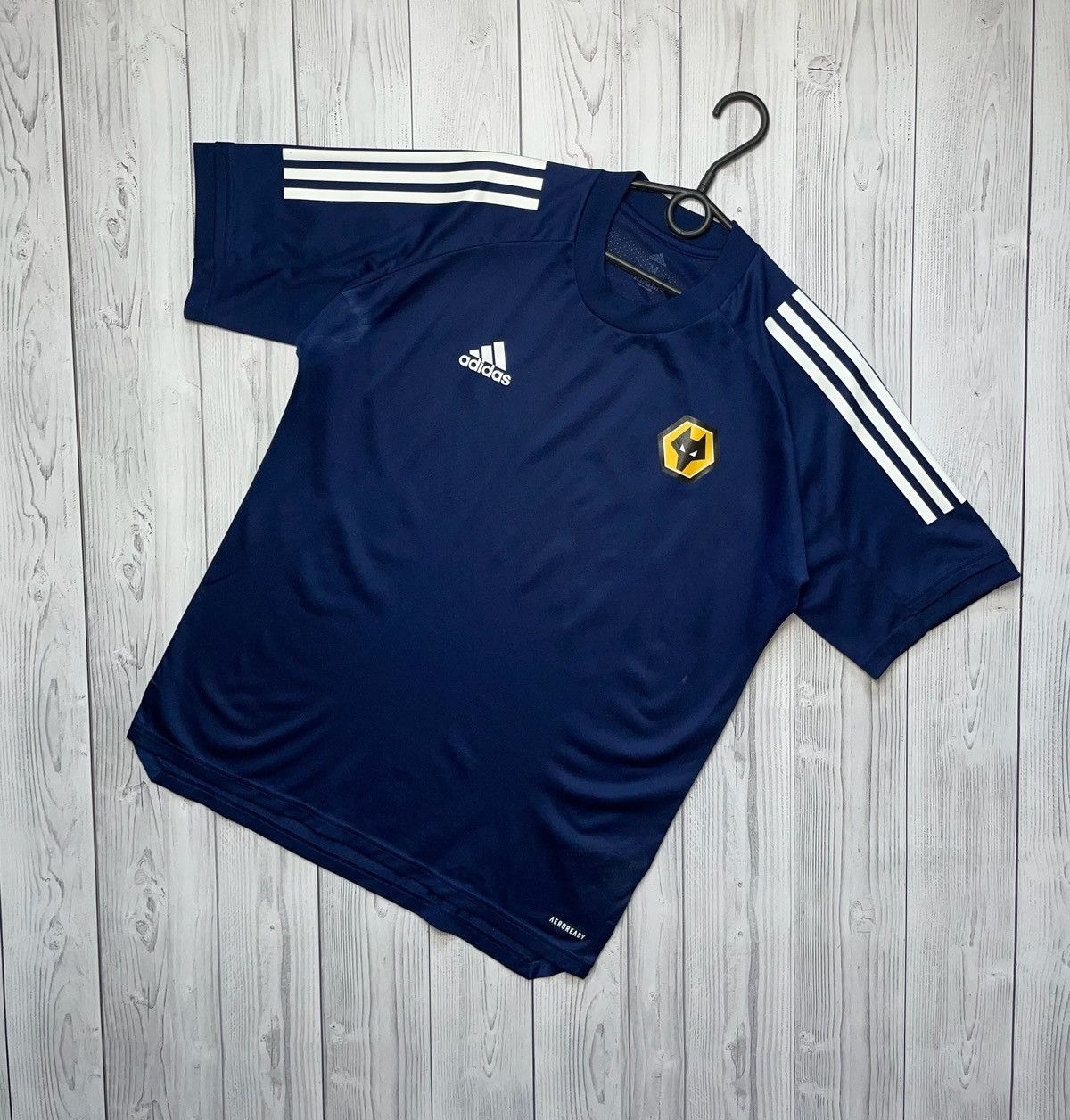 Adidas × Vintage Vintage adidas Wolverhampton soccer jersey navy Size M Size US M / EU 48-50 / 2 - 1 Thumbnail