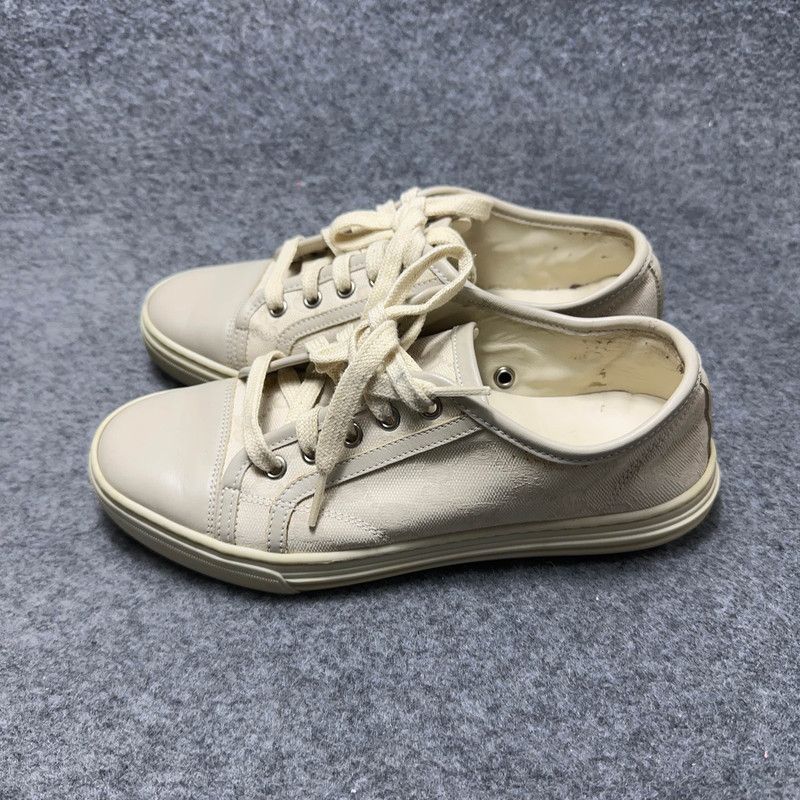 Gucci Gucci White Canvas Low-top Fashion Sneakers 0079 Size US 6 / IT 36 - 1 Thumbnail