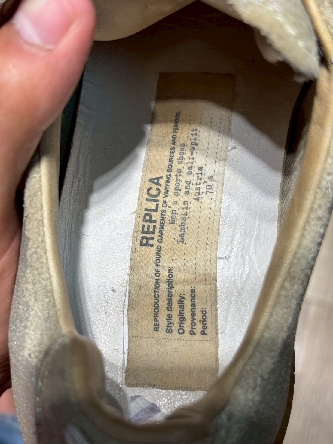 Maison Margiela Maison Margiela Replica Low Sneaker Size US 7 / IT 37 - 2 Thumbnail