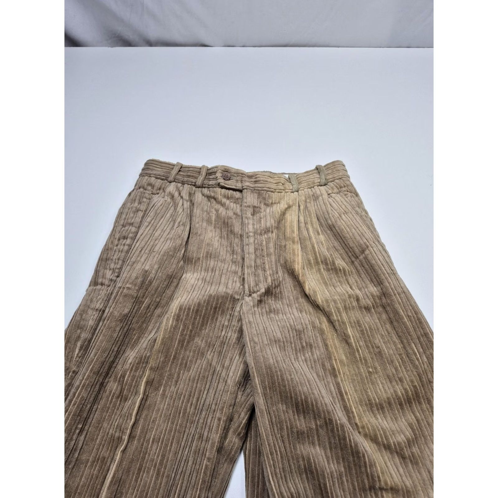 Vintage Greg Peters Dress Pants Mens 30x36 Beige Corduroy Pleated Relaxed Straight Pockets Vintage: No Size US 30 / EU 46 - 2 Thumbnail