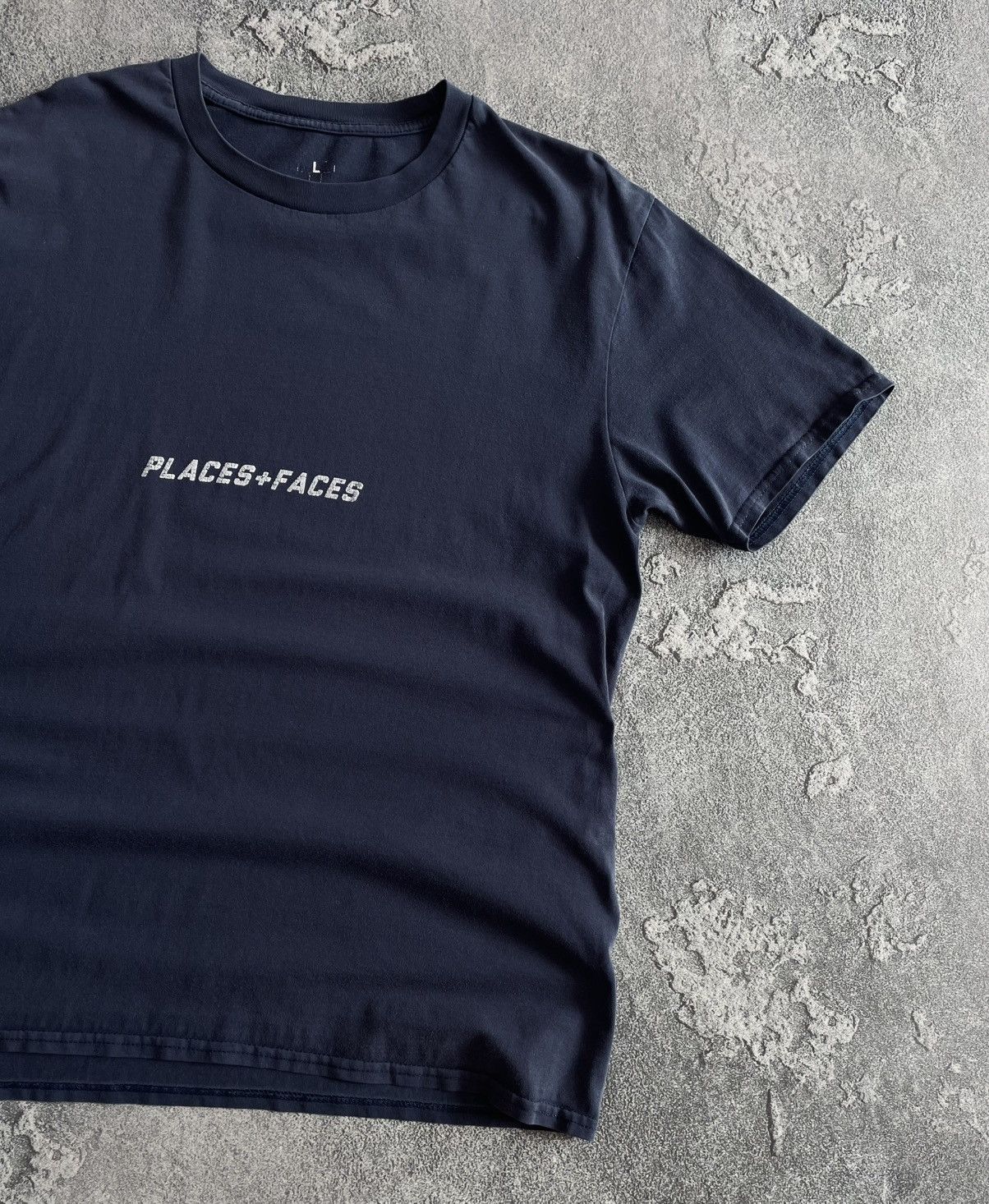 Places + Faces Places + Faces Big Logo Men’s T-Shirt Size L Size US L / EU 52-54 / 3 - 2 Thumbnail