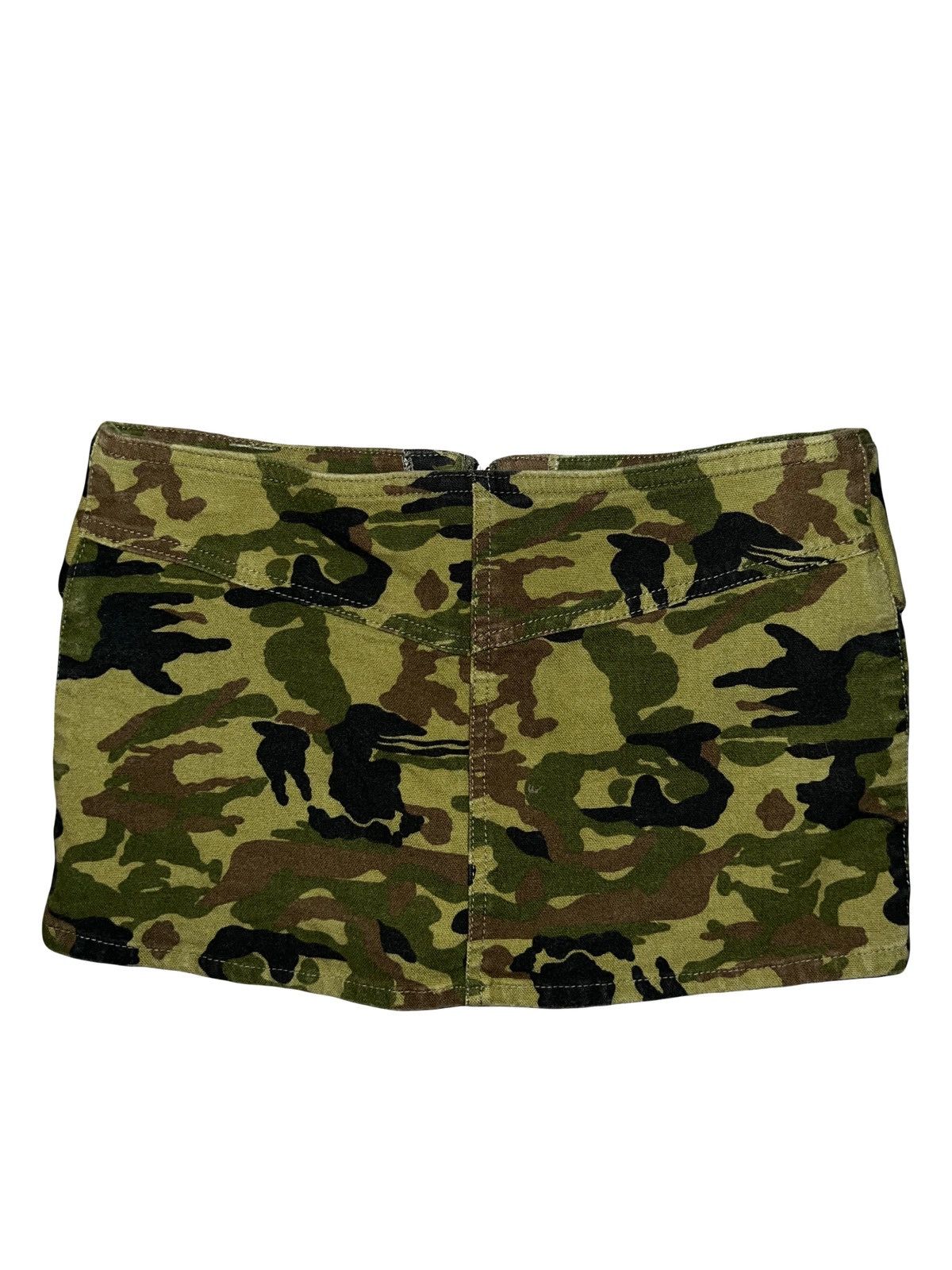 Japanese Brand Japanese Camo belted mini skirt🪖 Size 25" / US 0 / IT 36 - 3 Thumbnail