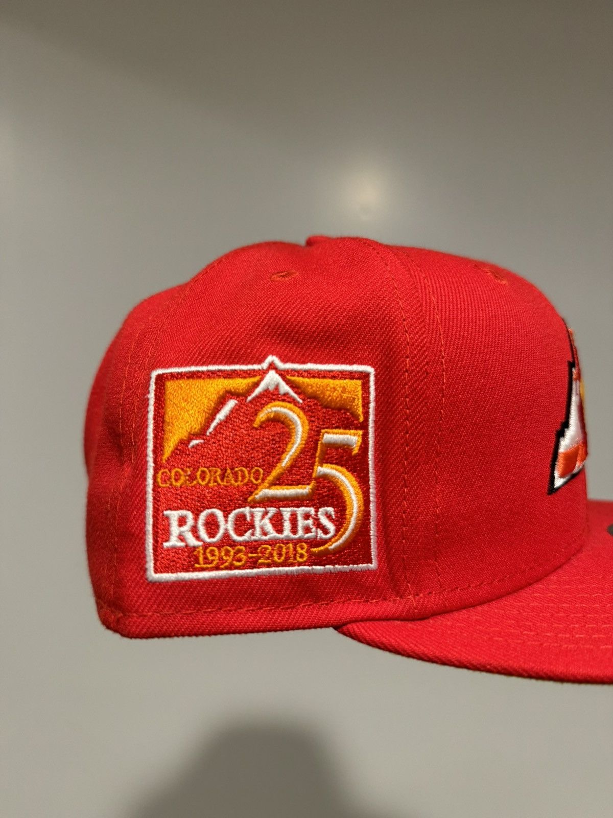 Hat Club × MLB × New Era Hatclub Exclusive Colorado Rockies Candy Pack Red Hots 3/8 Size ONE SIZE - 2 Thumbnail