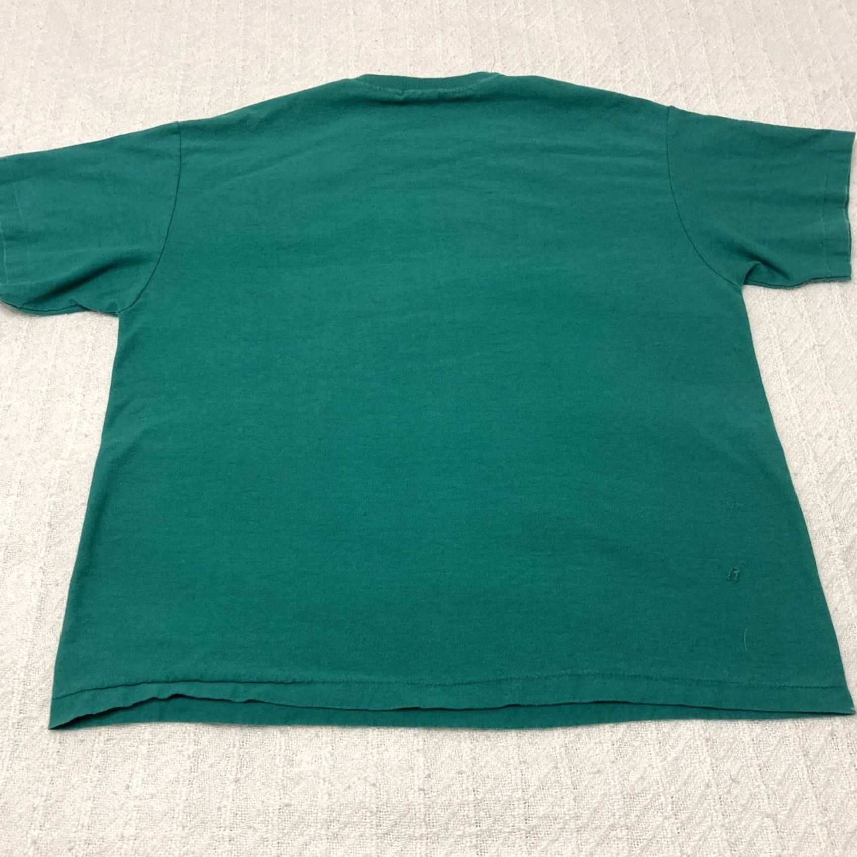 Vintage VINTAGE 1999 Pigeon Forge Tennessee Evolutions T-Shirt Large Green Men L Graphic Shirt Size US L / EU 52-54 / 3 - 7 Thumbnail