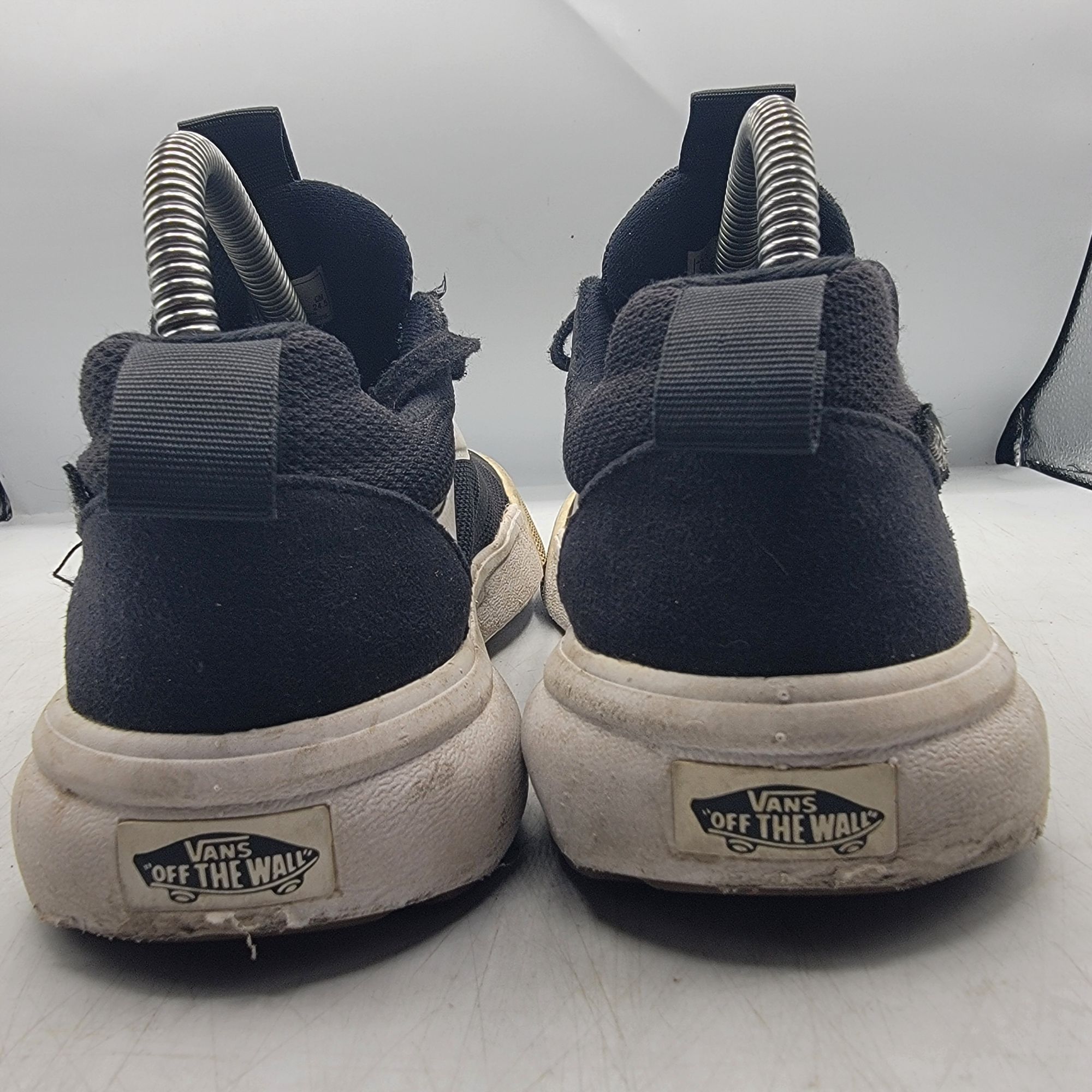 Vans Vans Ultrarange Mens 6.5 Black Sneaker Shoes Walking Casual Size US 6.5 / EU 39-40 - 5 Thumbnail