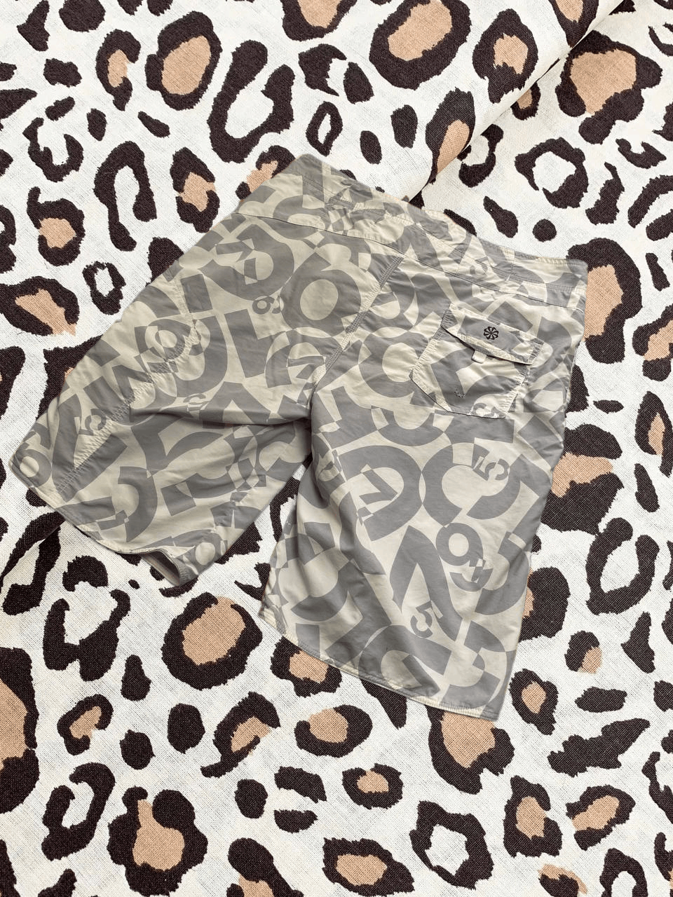 Nike × Vintage Nike shorts Size US 33 - 1 Thumbnail