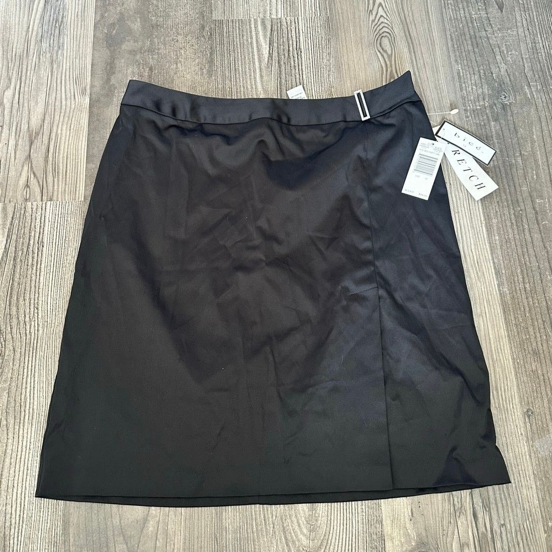 Other bice black body con skirt with rhinestone buckle Size 36" / US 14 / IT 50 - 1 Thumbnail