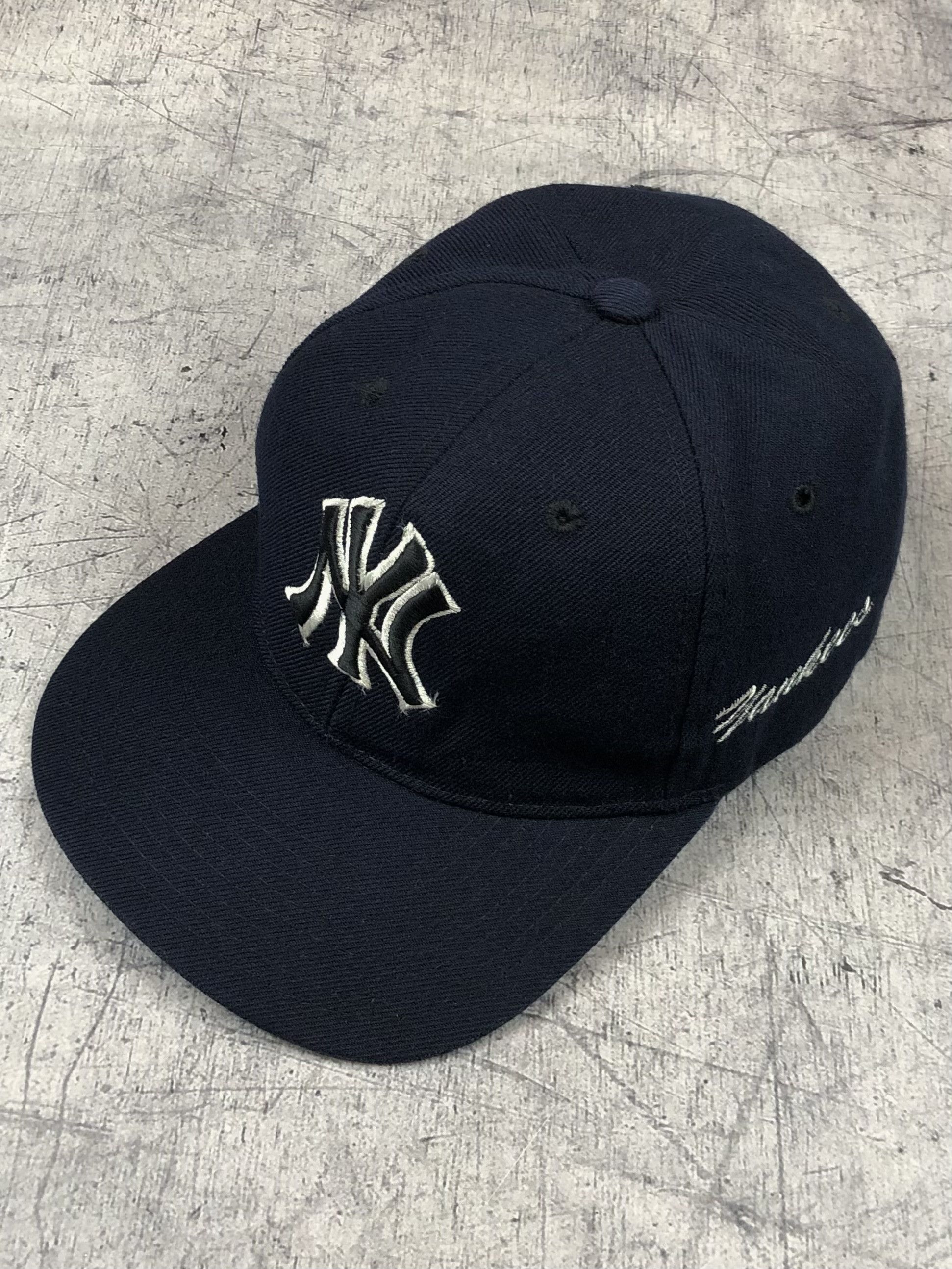 New York Yankees Vintage MLB New York Yankees Cap HUNTER Korea Size ONE SIZE - 1 Thumbnail