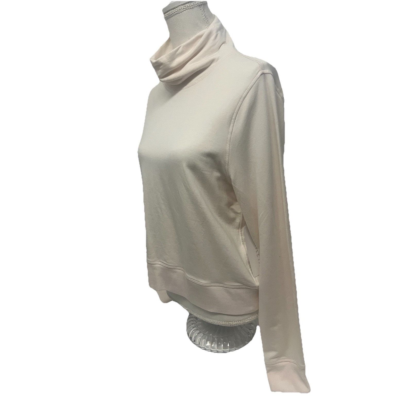 Athleta Athleta Cream Cropper Funnel Neck Nirvana Top Shirt MT New Size M / US 6-8 / IT 42-44 - 5 Thumbnail