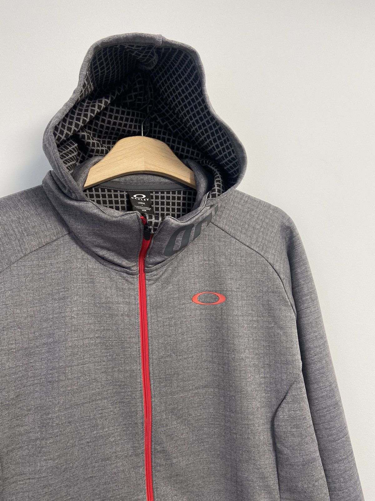 Vintage Oakley Vintage Zip Hoodie Track Top y2k Size US L / EU 52-54 / 3 - 2 Thumbnail