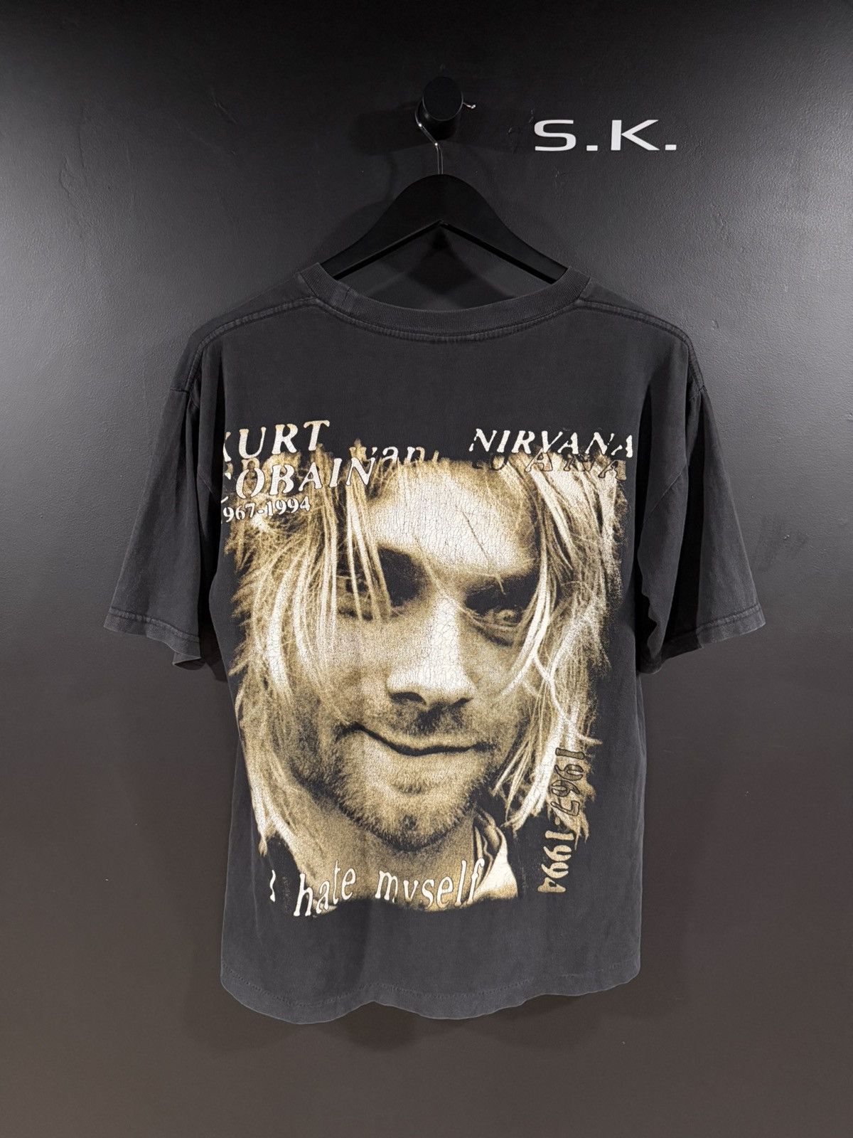 Band Tees 1990s Vintage Nirvana Kurt Cobain Single Stitch Faded Tee L Size US L / EU 52-54 / 3 - 6 Thumbnail
