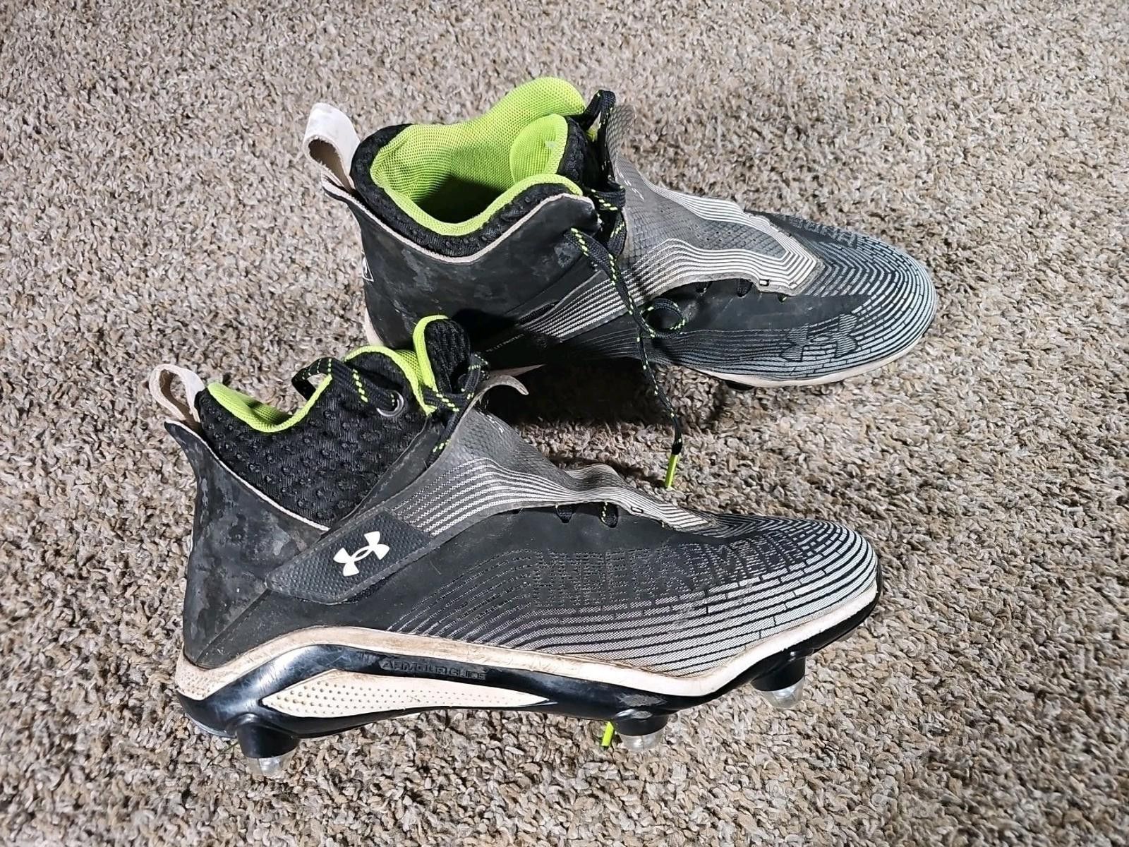 Under Armour Under Armour DCE Hammer Football Cleats 3025085-001 Men 9.5 Size ONE SIZE - 1 Thumbnail