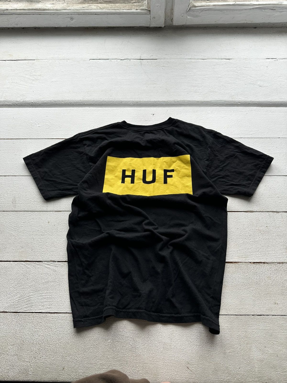 Huf × Vintage ❗️HUF vintage 90s BIG LOGO t shirt sk8 rap black Size US S / EU 44-46 / 1 - 1 Thumbnail
