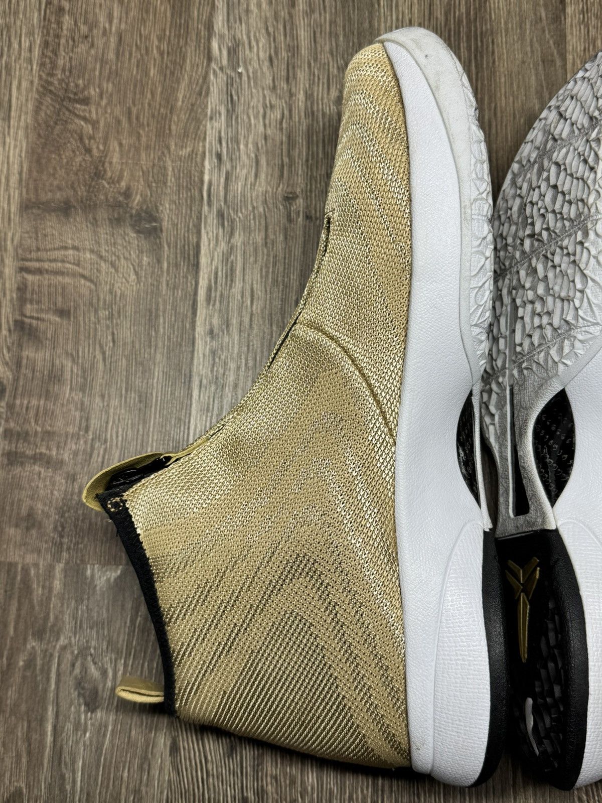 Nike Kobe icon Size US 12 / EU 45 - 4 Thumbnail