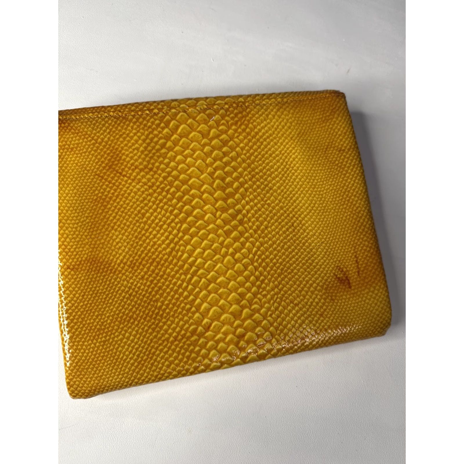 Vintage VINTAGE Yellow Snakeskin Purse Bag Gold Chain Antique Size ONE SIZE - 5 Thumbnail