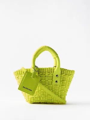 o1y0625 Size : OS / Double Handle Basket Bag in Lemon Green