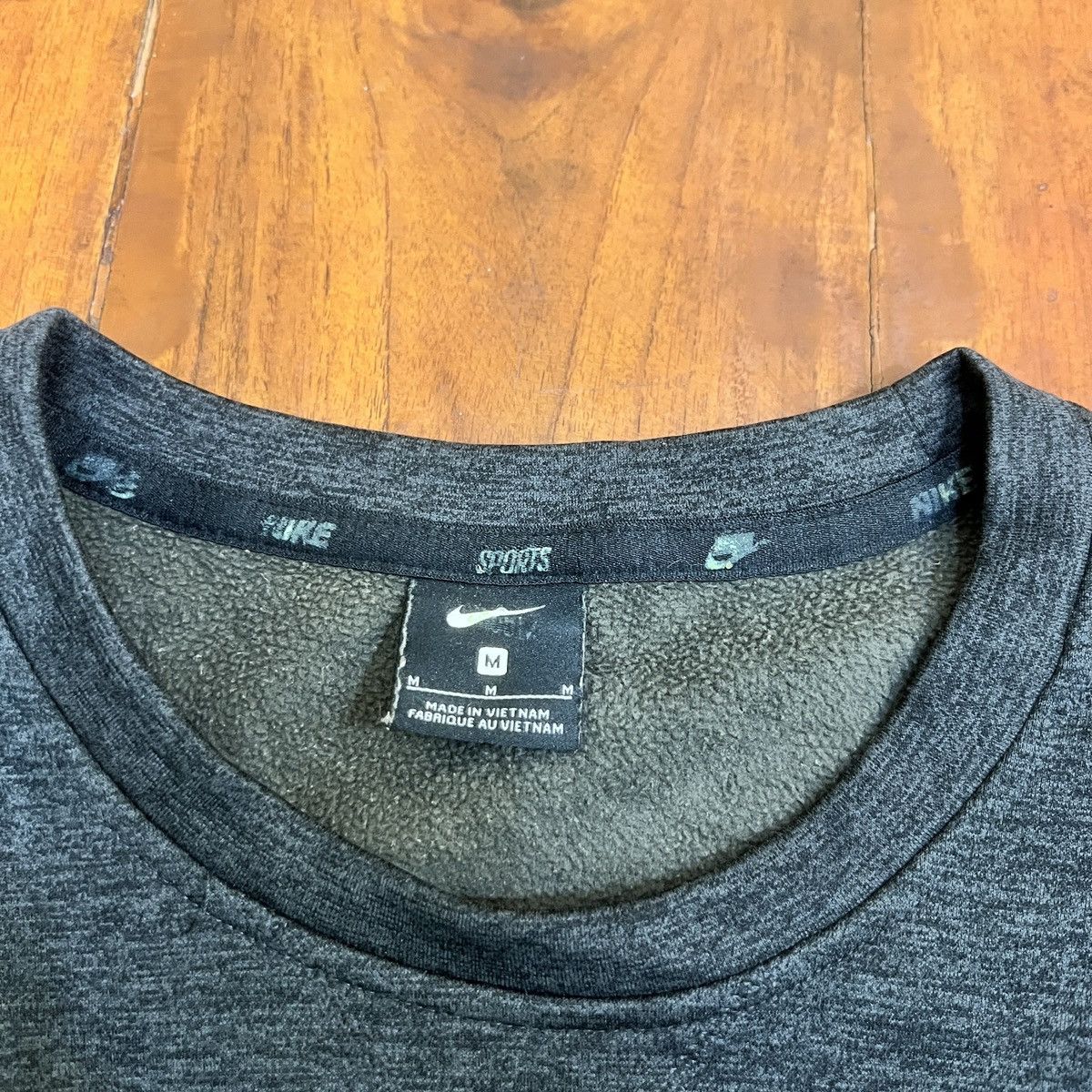 Nike Nike running sweatshirt Size US M / EU 48-50 / 2 - 6 Thumbnail