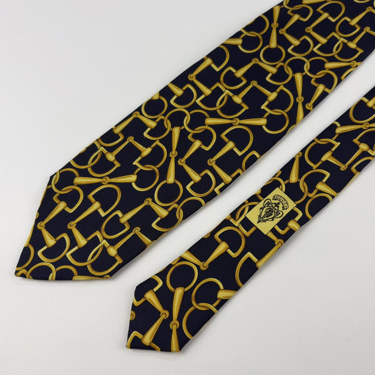 Gucci Gucci Vintage Silk Tie rare nice design Made in Italy Size ONE SIZE - 4 Thumbnail