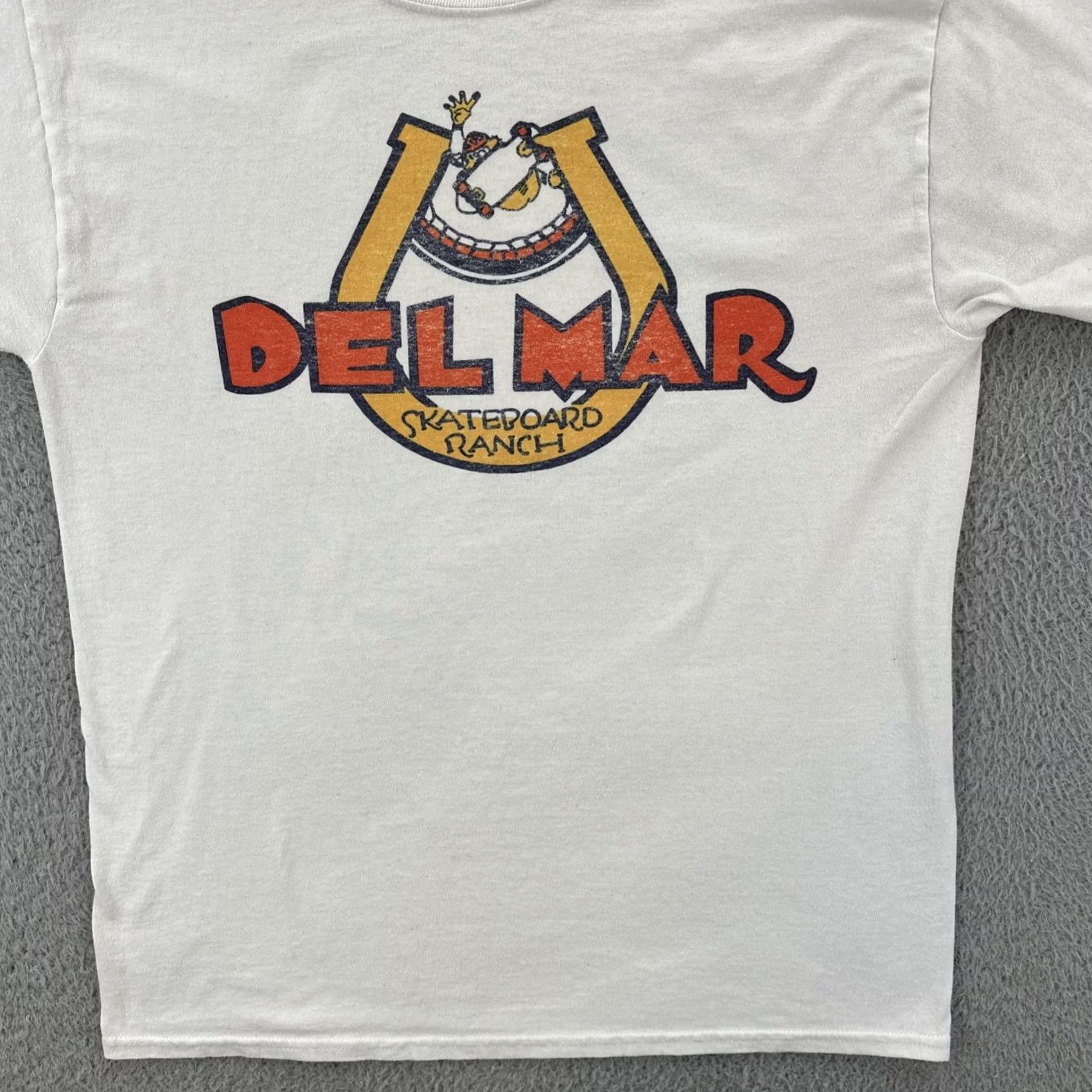 Hanes VINTAGE Hanes Mens T-Shirt Short Sleeve White California Del Mar Skateboard Ranch M Regular Crew Neck Solid Shirt Mens Size US M / EU 48-50 / 2 - 4 Thumbnail