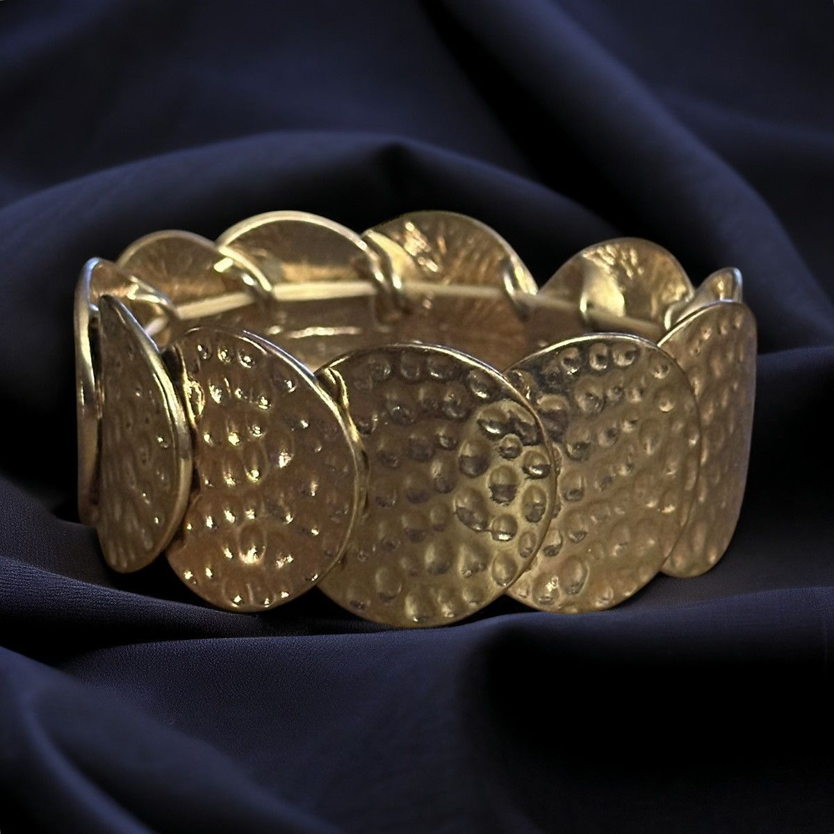 Other Gold tone hammered link stretch bracelet Size ONE SIZE - 1 Thumbnail