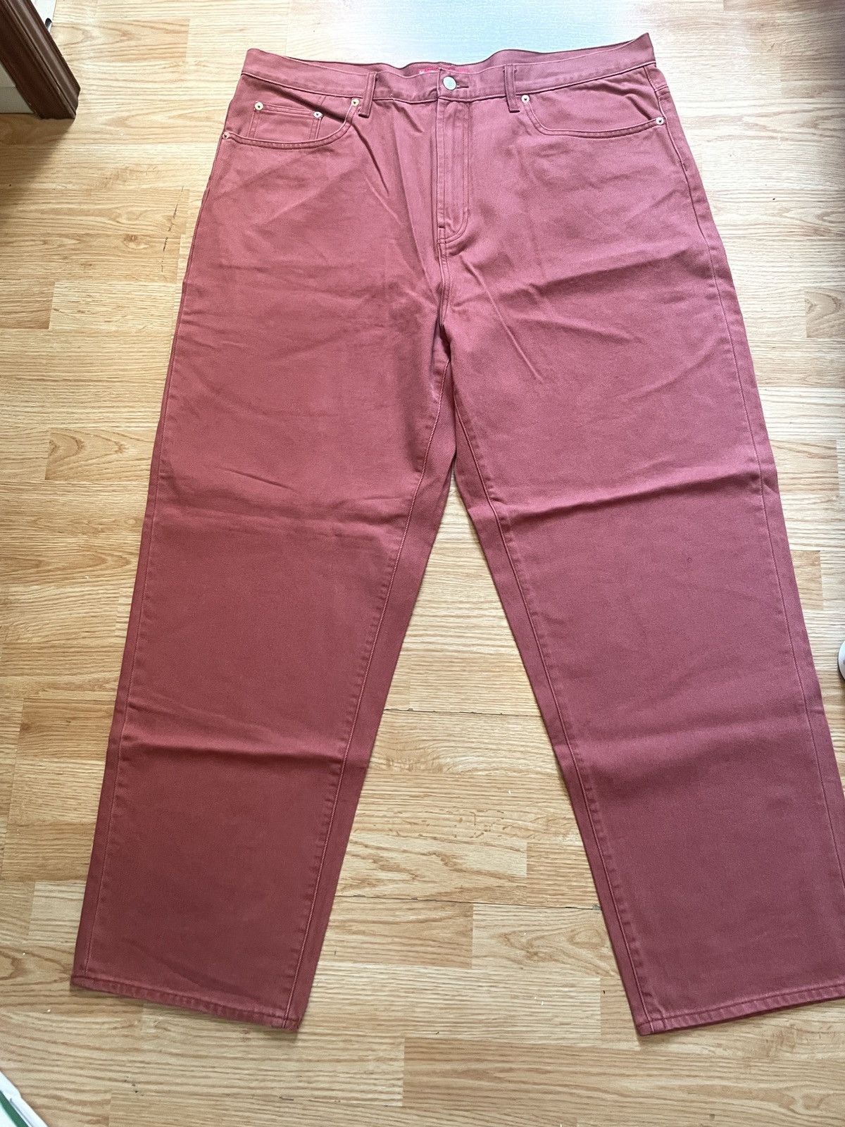 F*R様 Supreme Baggy Jean Rust Supreme Regular Jean (FW25) Rust Men's - FW25 - US