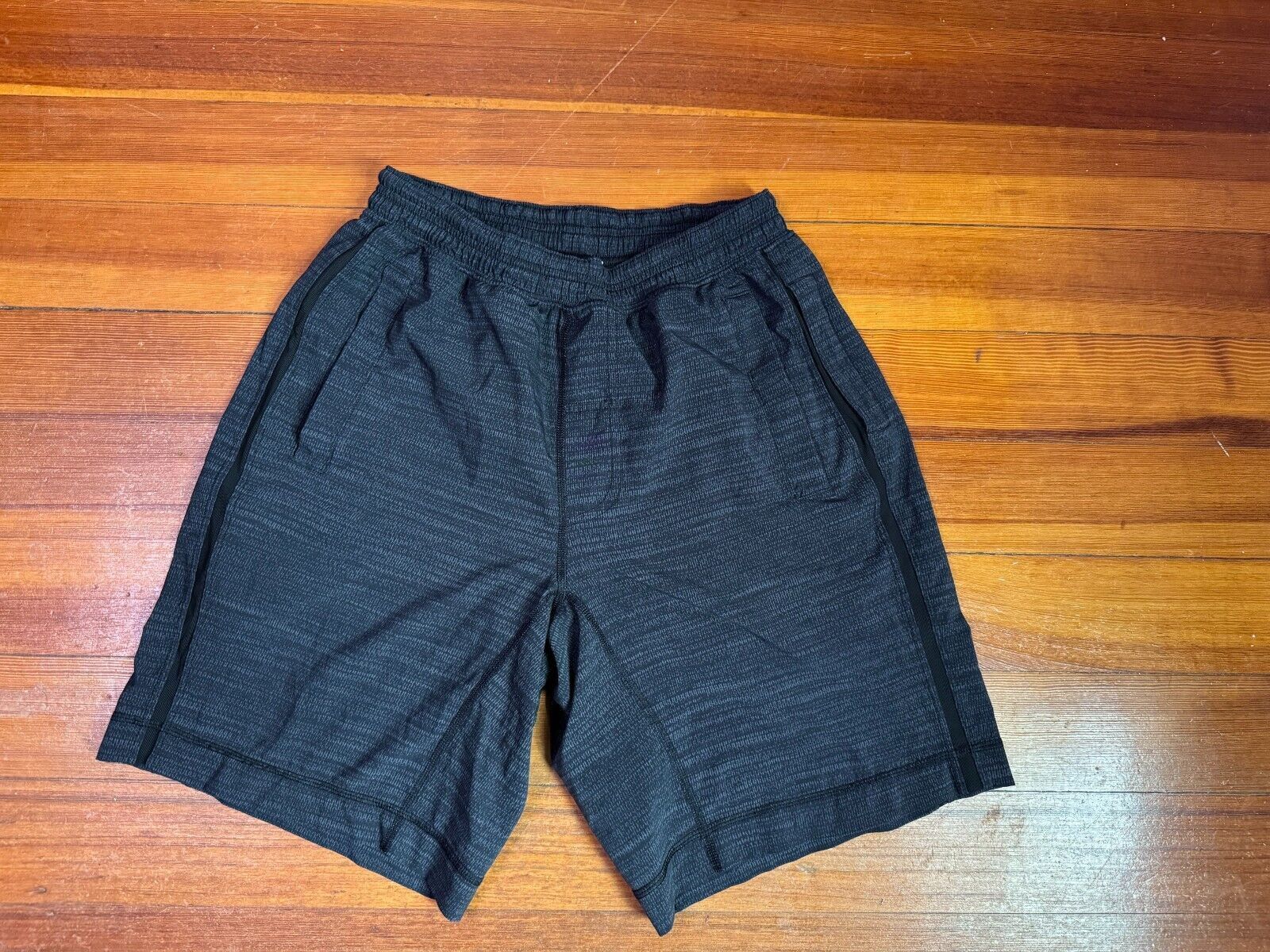 Lululemon Lululemon Small Pace Breaker Shorts Lined 9" Heather Black Size US 30 / EU 46 - 2 Thumbnail