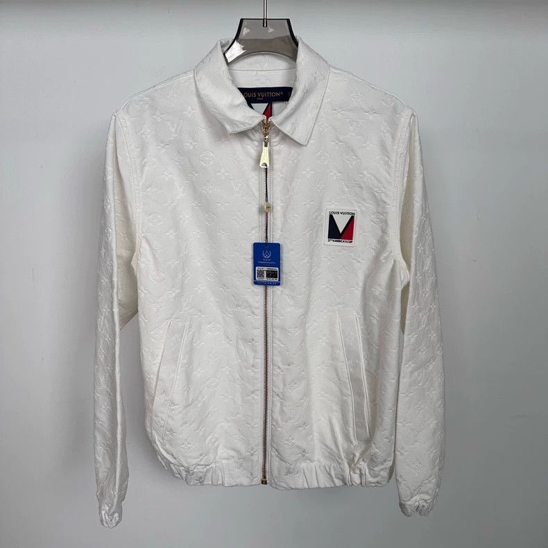 Louis Vuitton Louis Vuitton White Monogram Jacket Size US XS / EU 42 / 0 - 1 Thumbnail