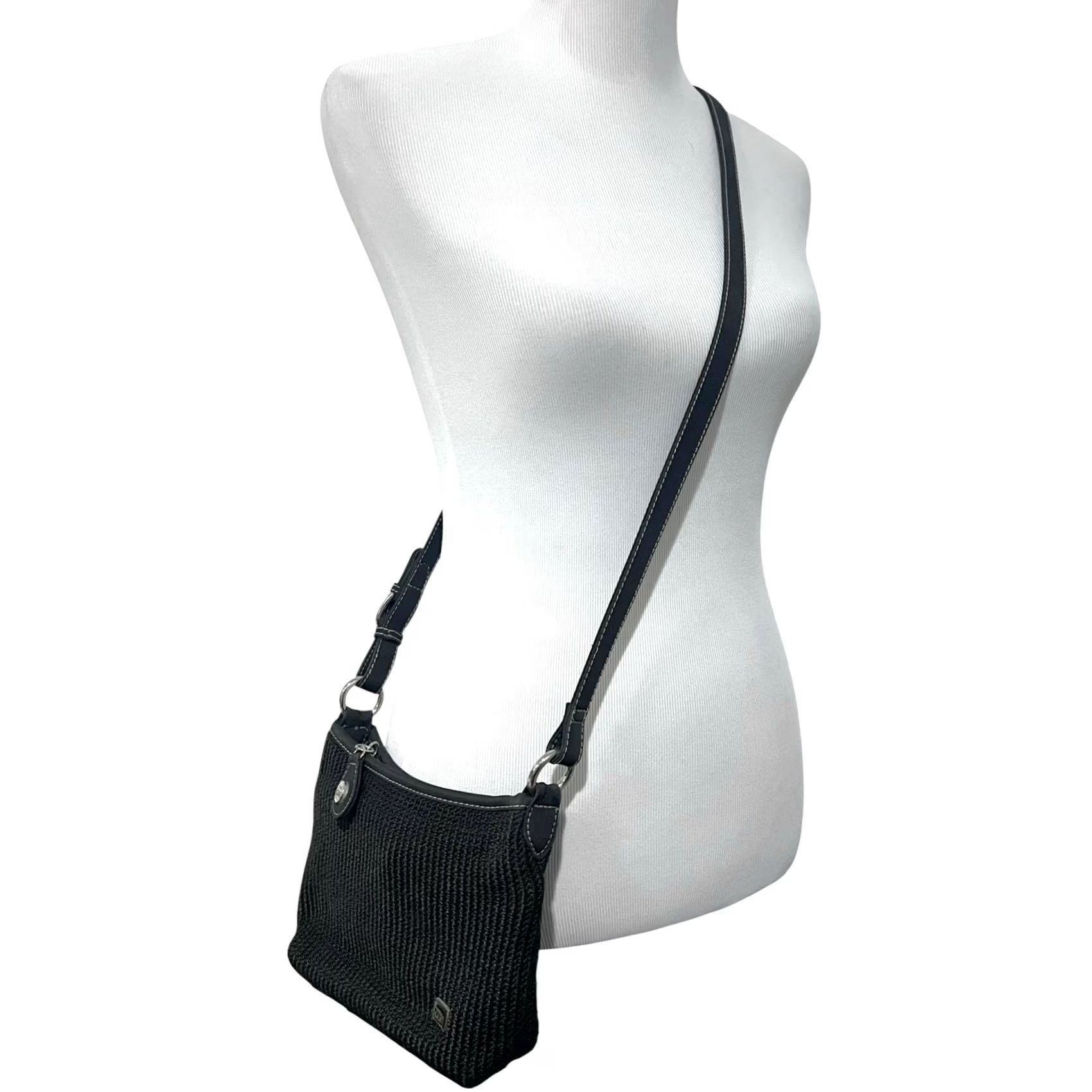 The Sak The Sak Purse Black Crochet Crossbody Bag Classic Slim Zipper 7x7” Style 4516 Size ONE SIZE - 5 Thumbnail