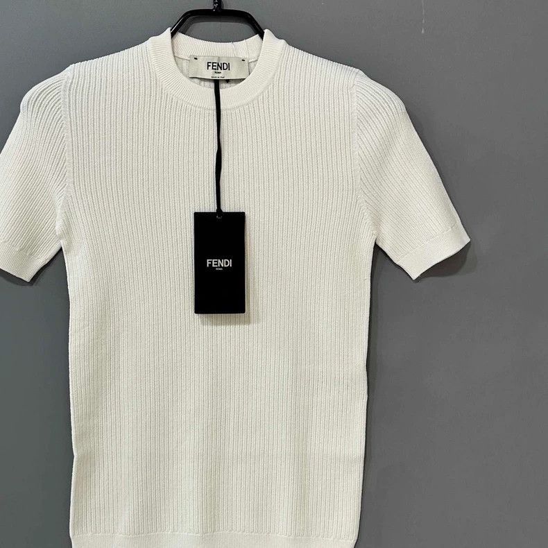 Fendi Fendi Short Sleeve Knitted Top with Logo Size S / US 4 / IT 40 - 2 Thumbnail