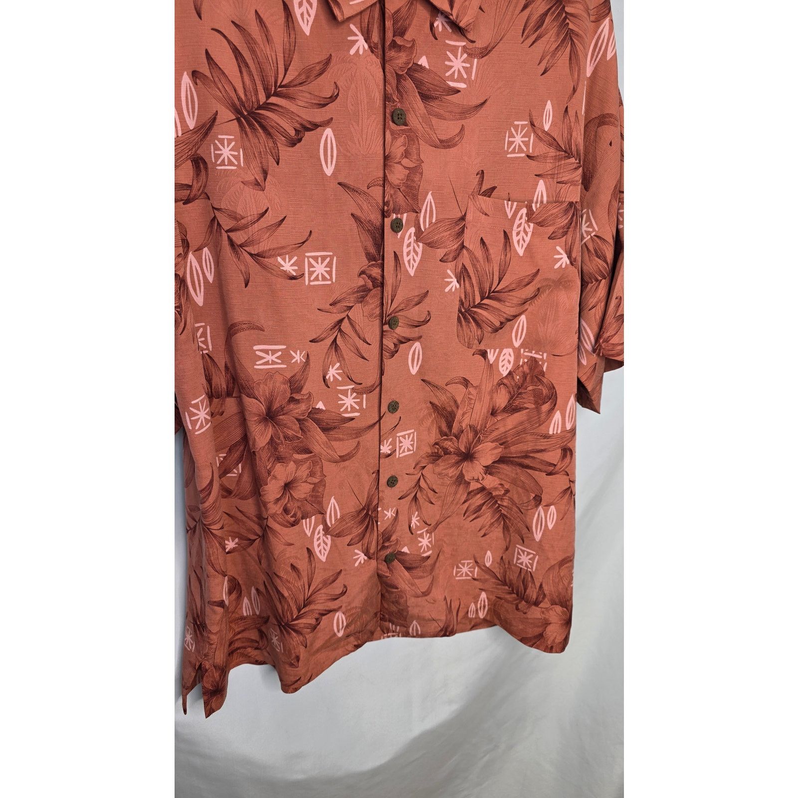 Tommy Bahama Tommy Bahama Men's Large Silk Tropical Button Up Shirt Size US L / EU 52-54 / 3 - 5 Thumbnail