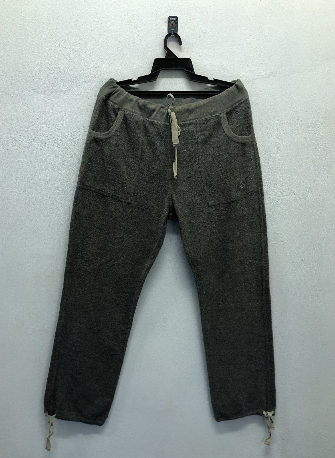 Avirex Vintage PX Avirex Sweatpants Size US 37 - 1 Thumbnail